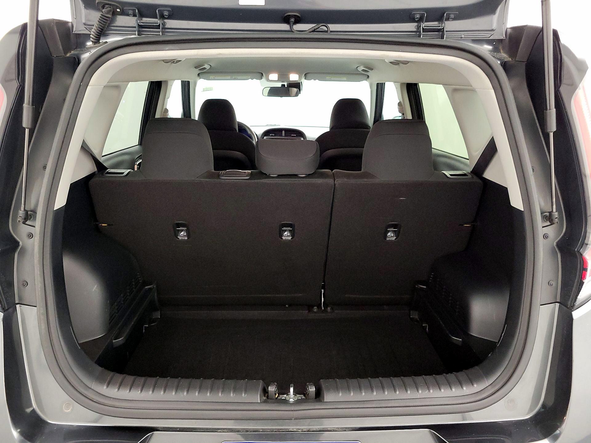 Thumbnail: 2023 Kia Soul - 20