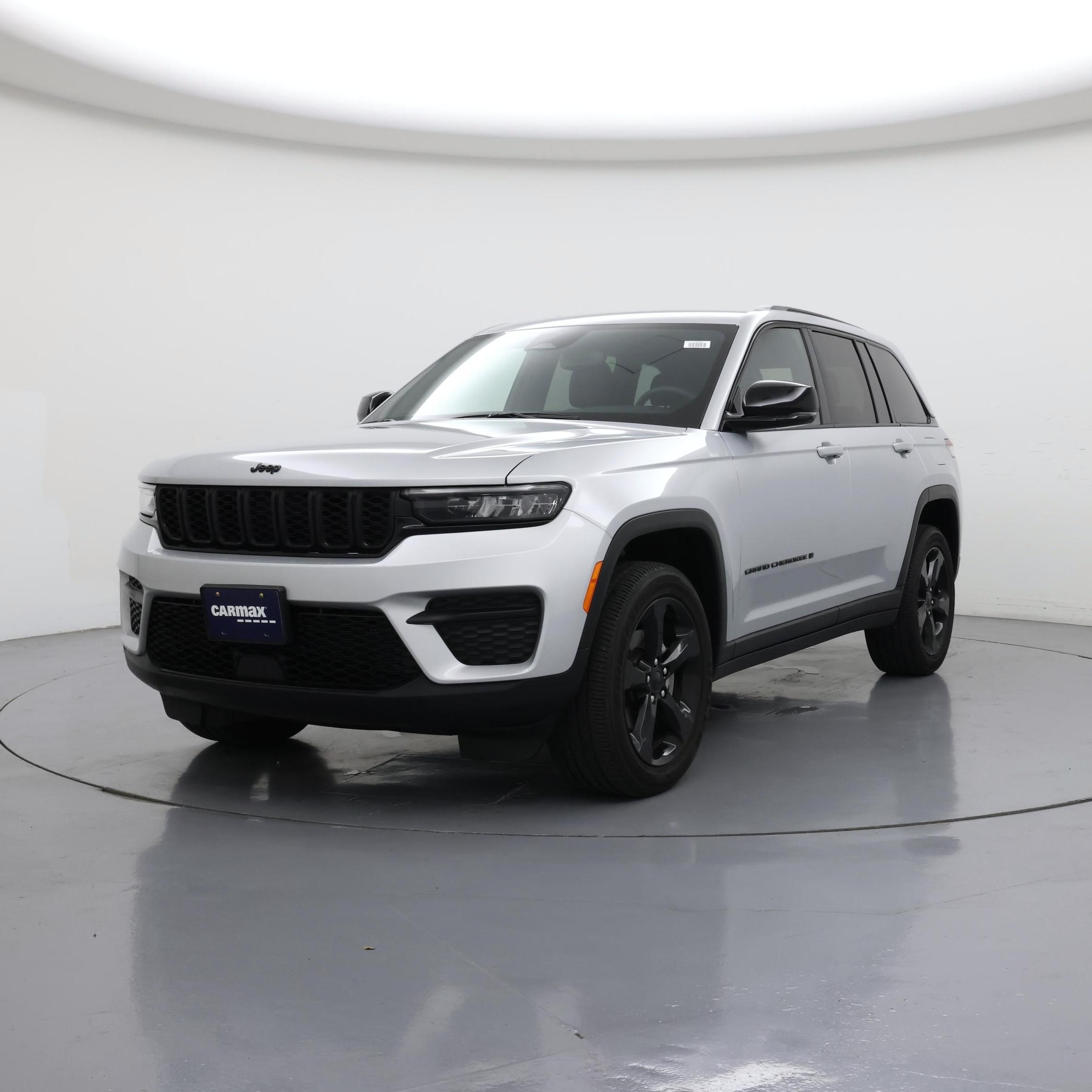 Thumbnail: 2023 Jeep Grand Cherokee - 4