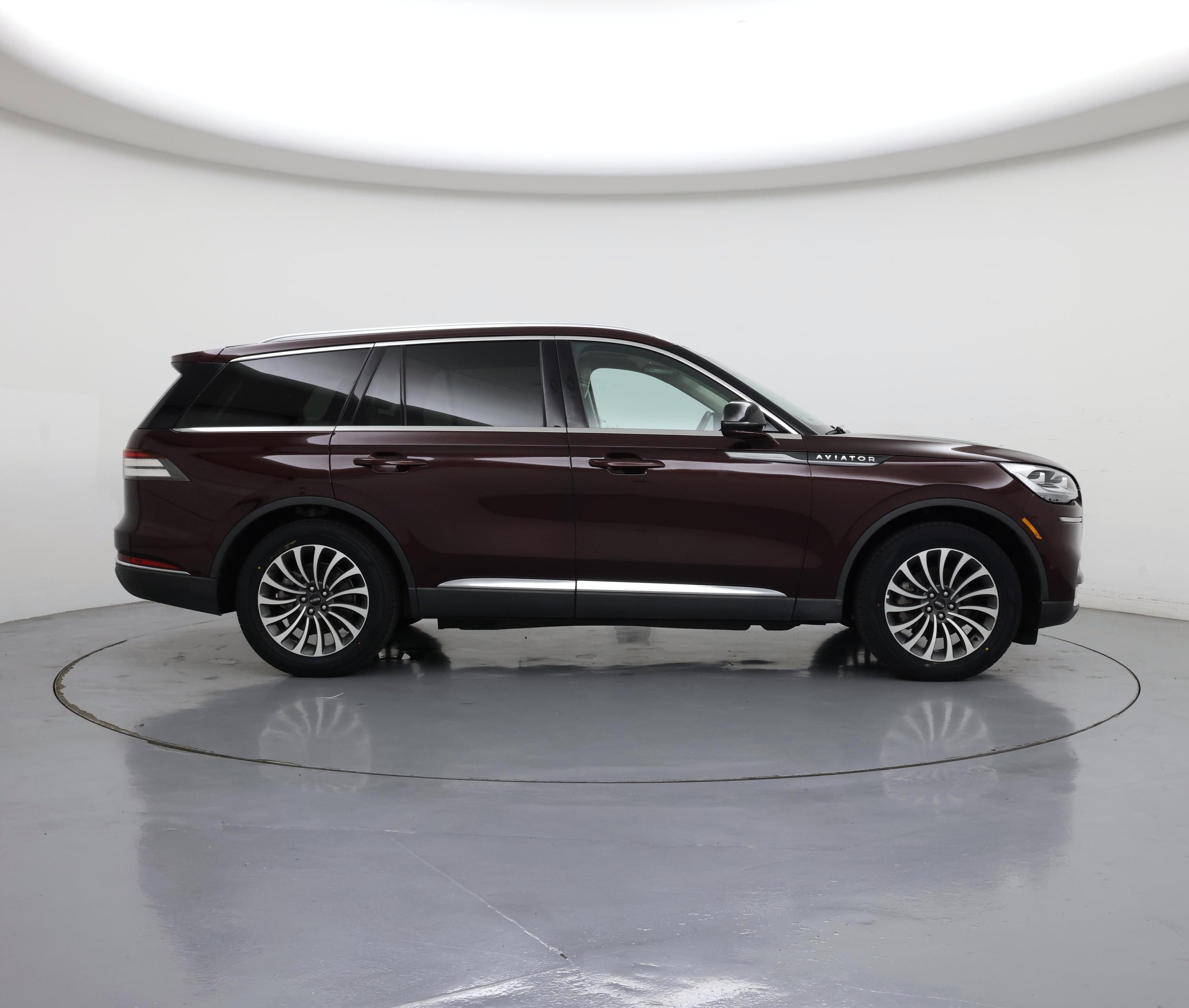 Thumbnail: 2022 Lincoln Aviator - 7