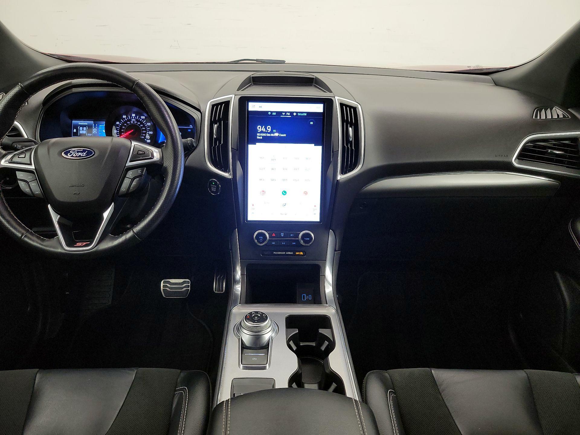 Thumbnail: 2023 Ford Edge - 9