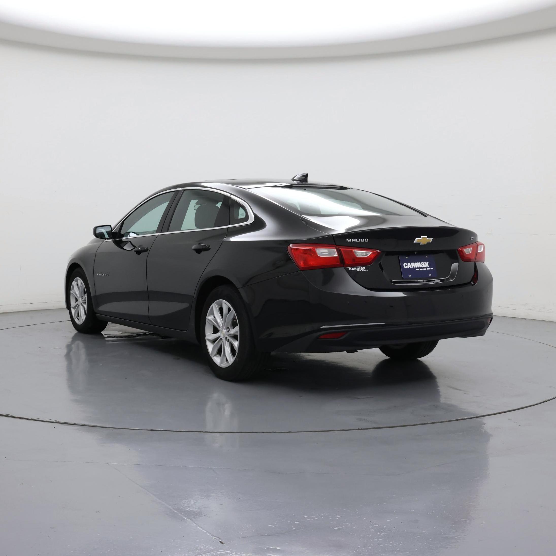Thumbnail: 2024 Chevrolet Malibu - 2