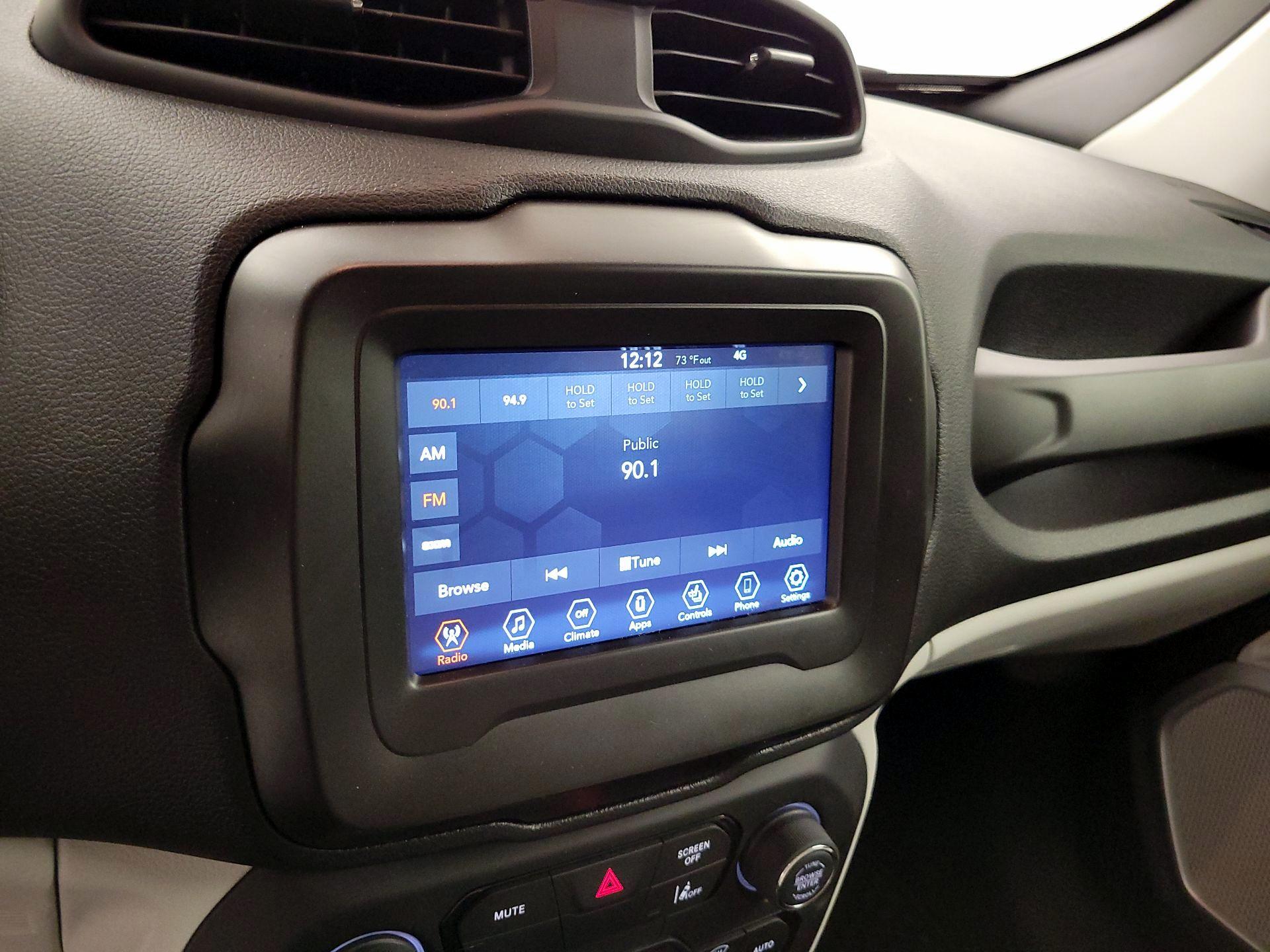 Thumbnail: 2021 Jeep Renegade - 15