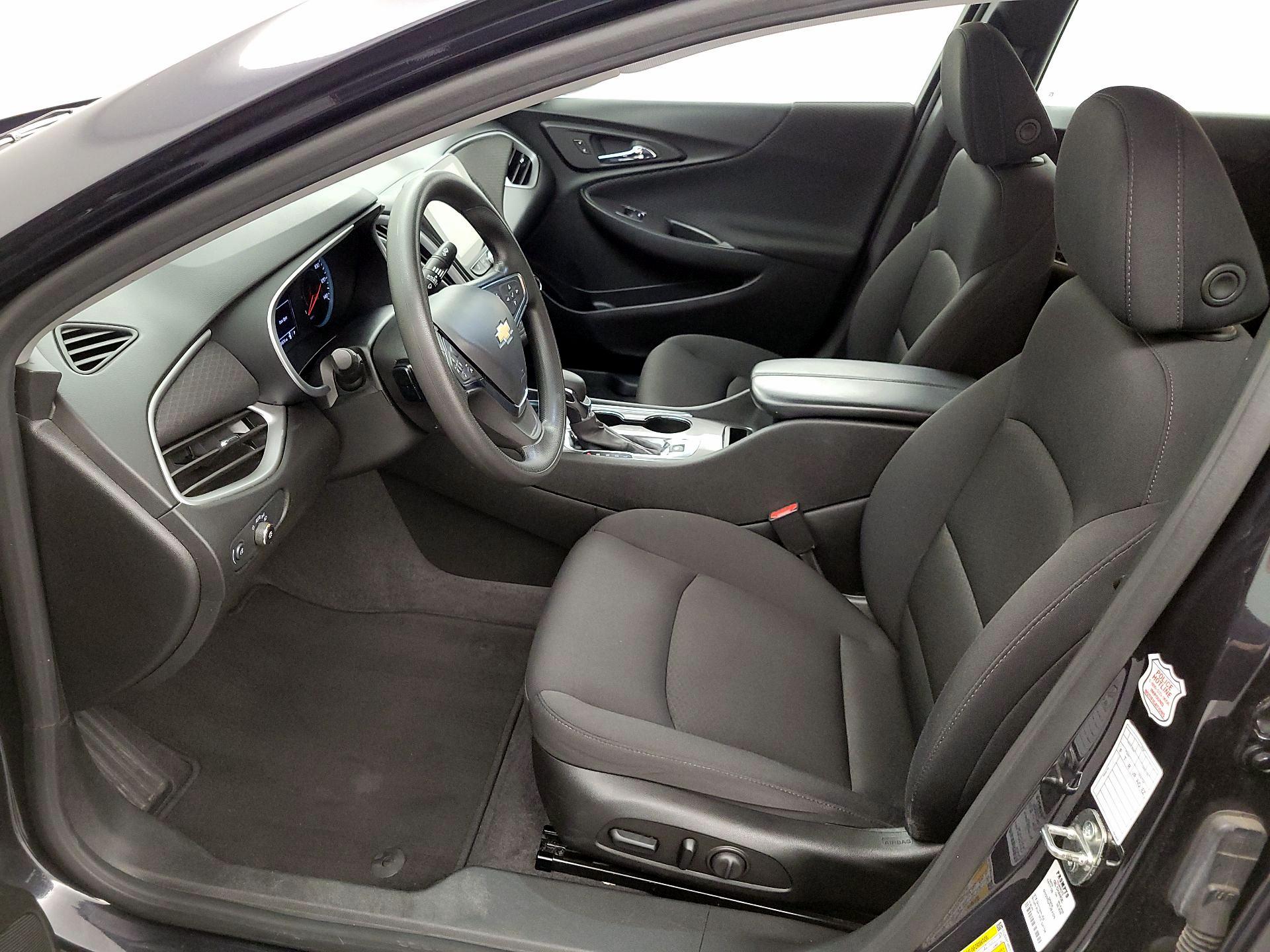 Thumbnail: 2023 Chevrolet Malibu - 11