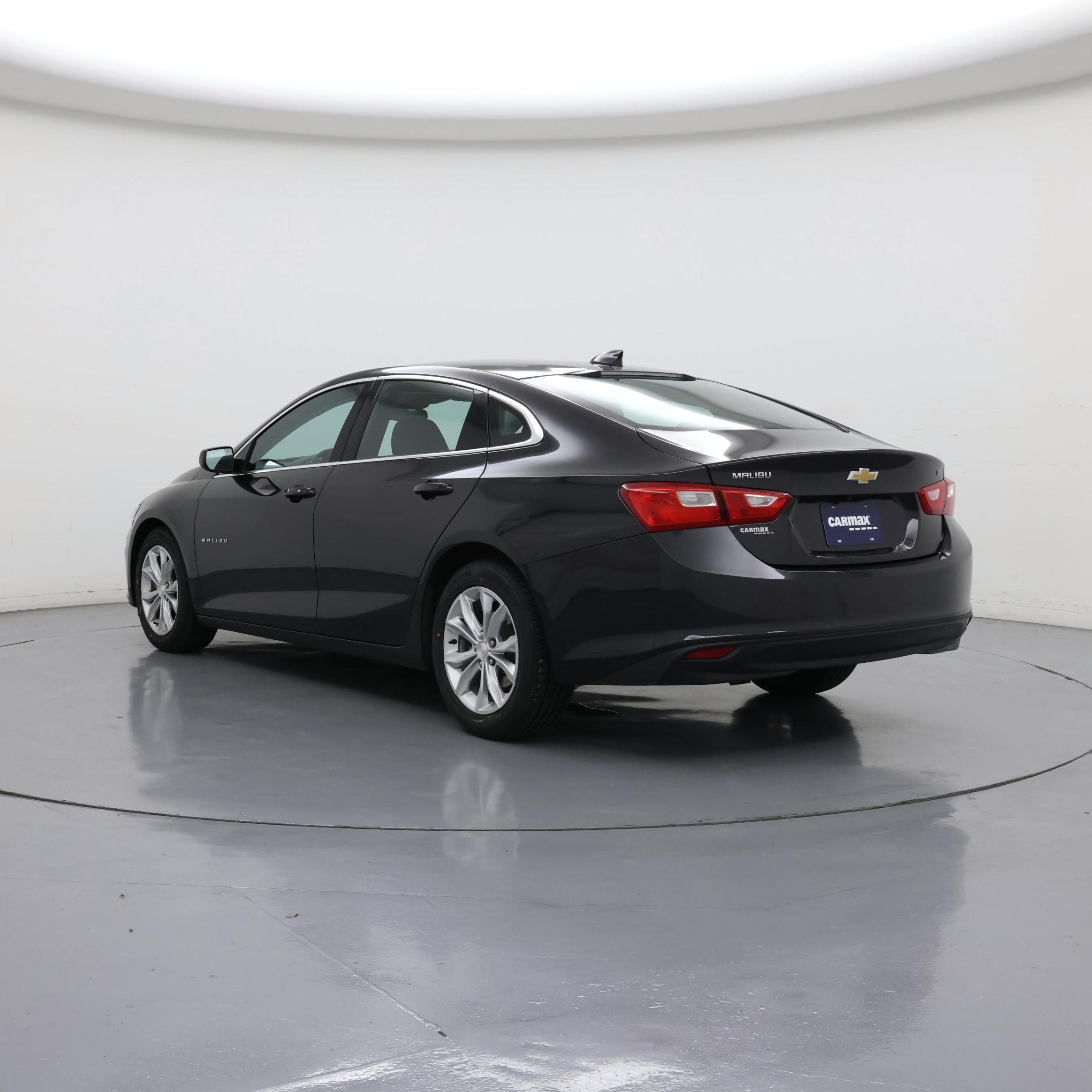Thumbnail: 2023 Chevrolet Malibu - 2