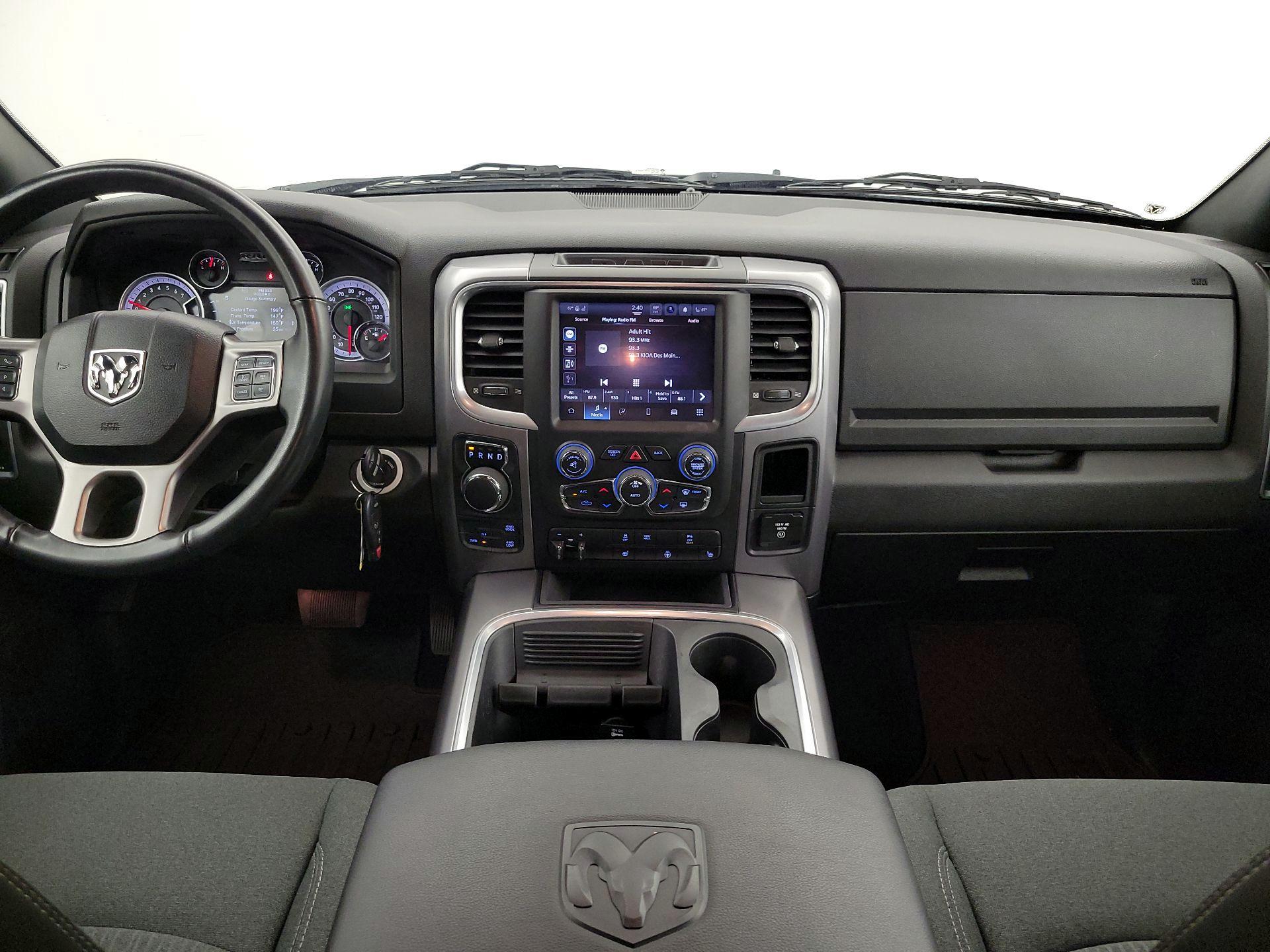 Thumbnail: 2022 RAM 1500 Classic - 9