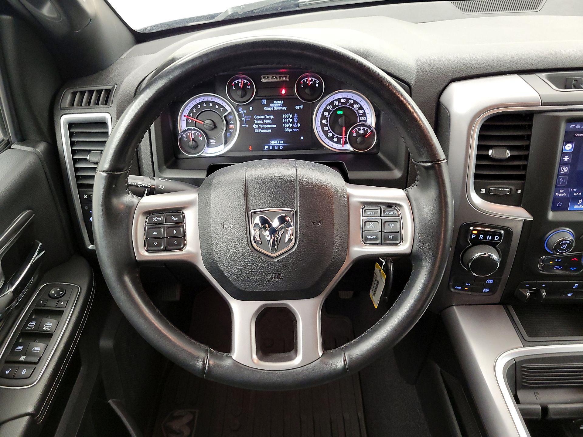 Thumbnail: 2022 RAM 1500 Classic - 10