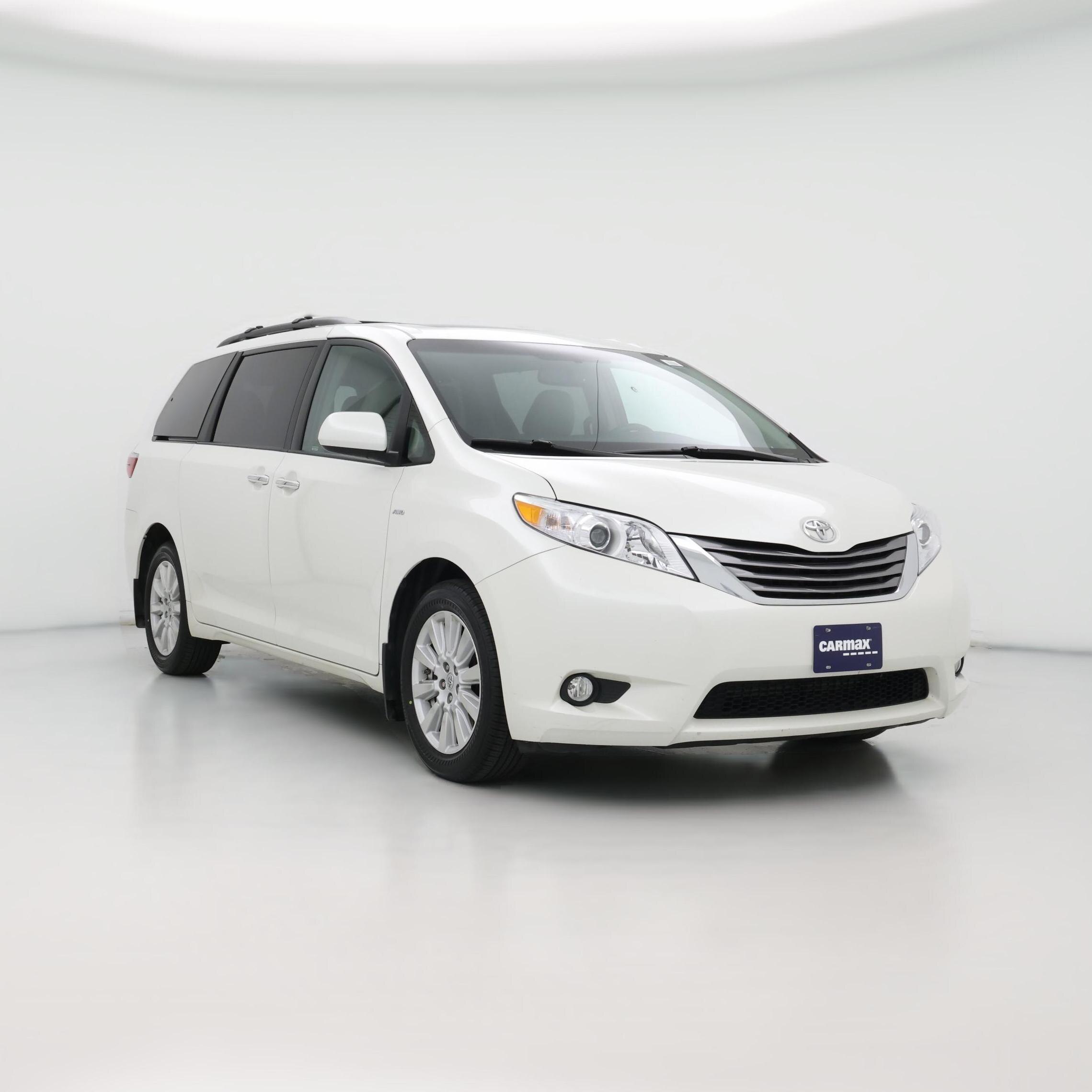 Thumbnail: 2017 Toyota Sienna - 1