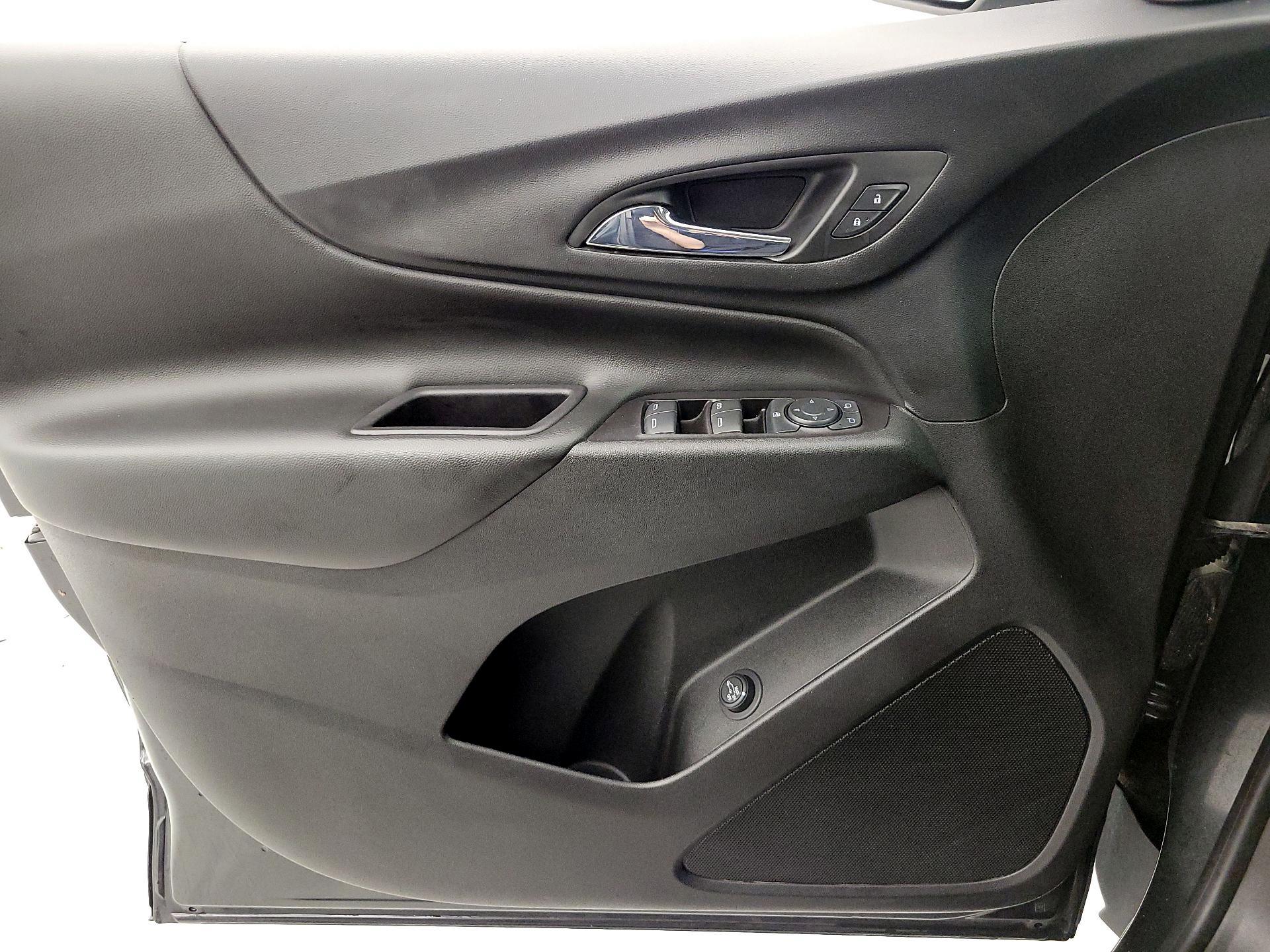 Thumbnail: 2019 Chevrolet Equinox - 12