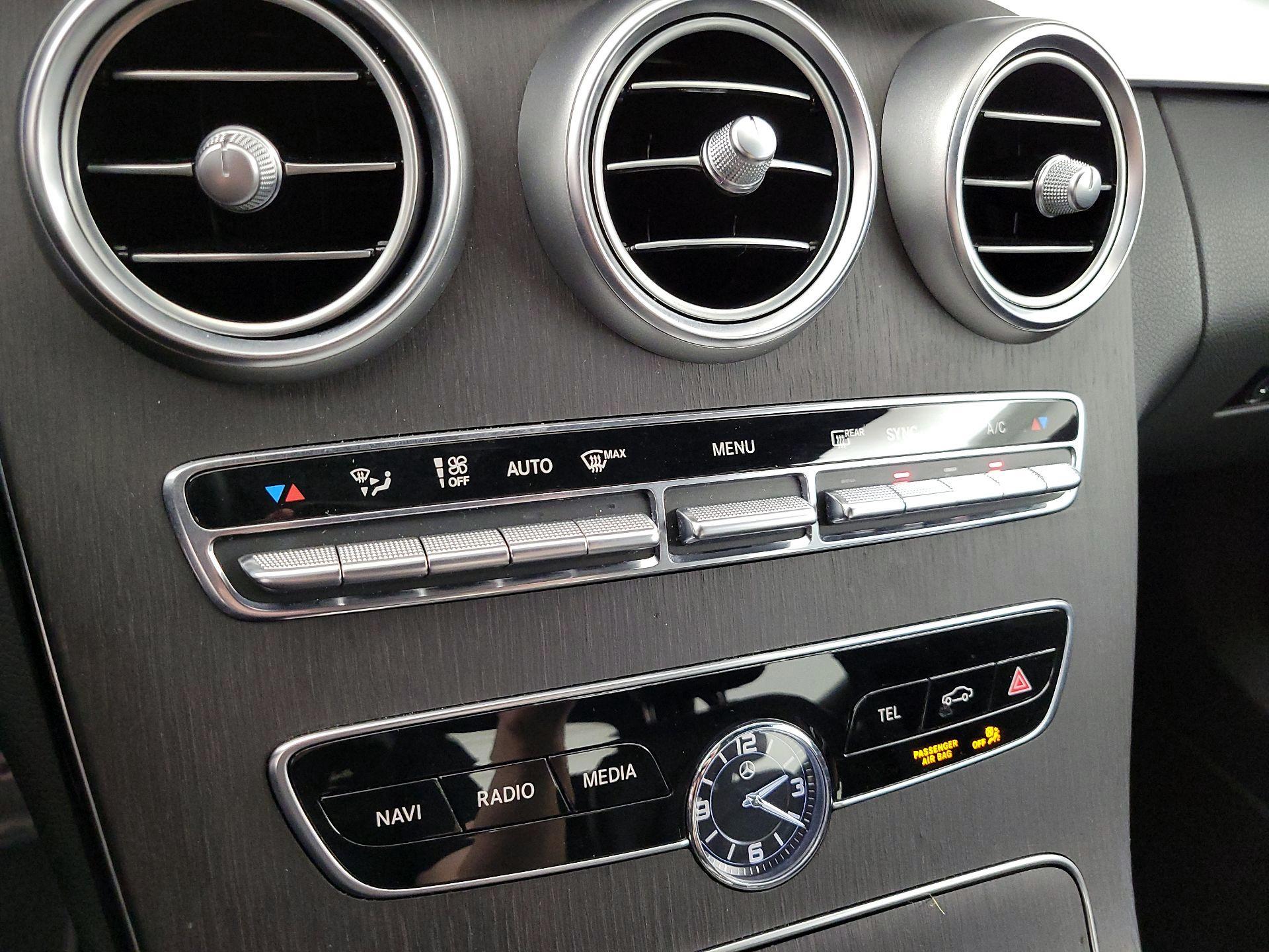 Thumbnail: 2021 Mercedes-Benz C-Class - 17