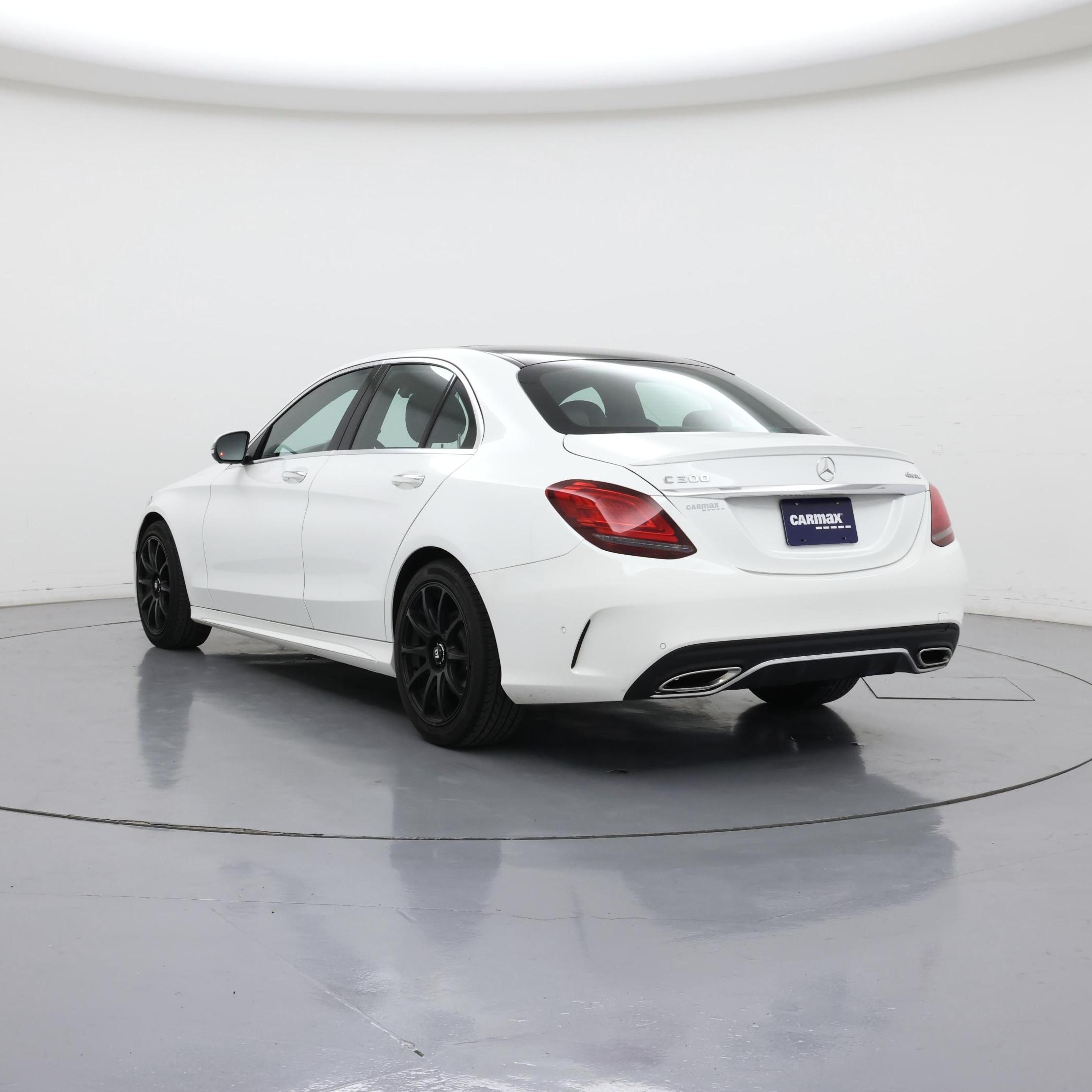 Thumbnail: 2021 Mercedes-Benz C-Class - 2