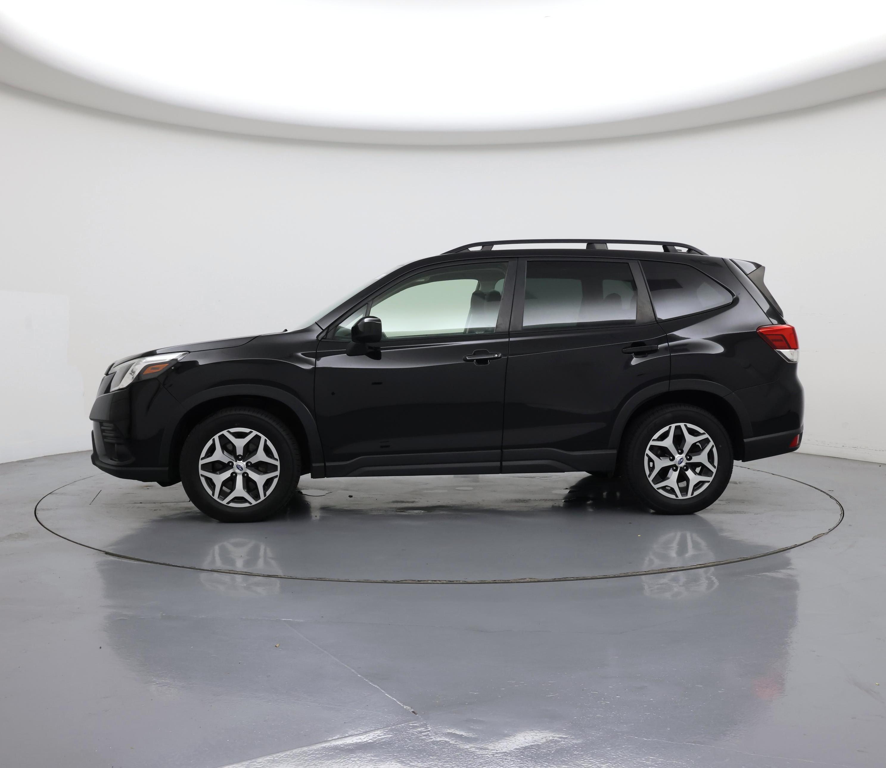 Thumbnail: 2022 Subaru Forester - 3