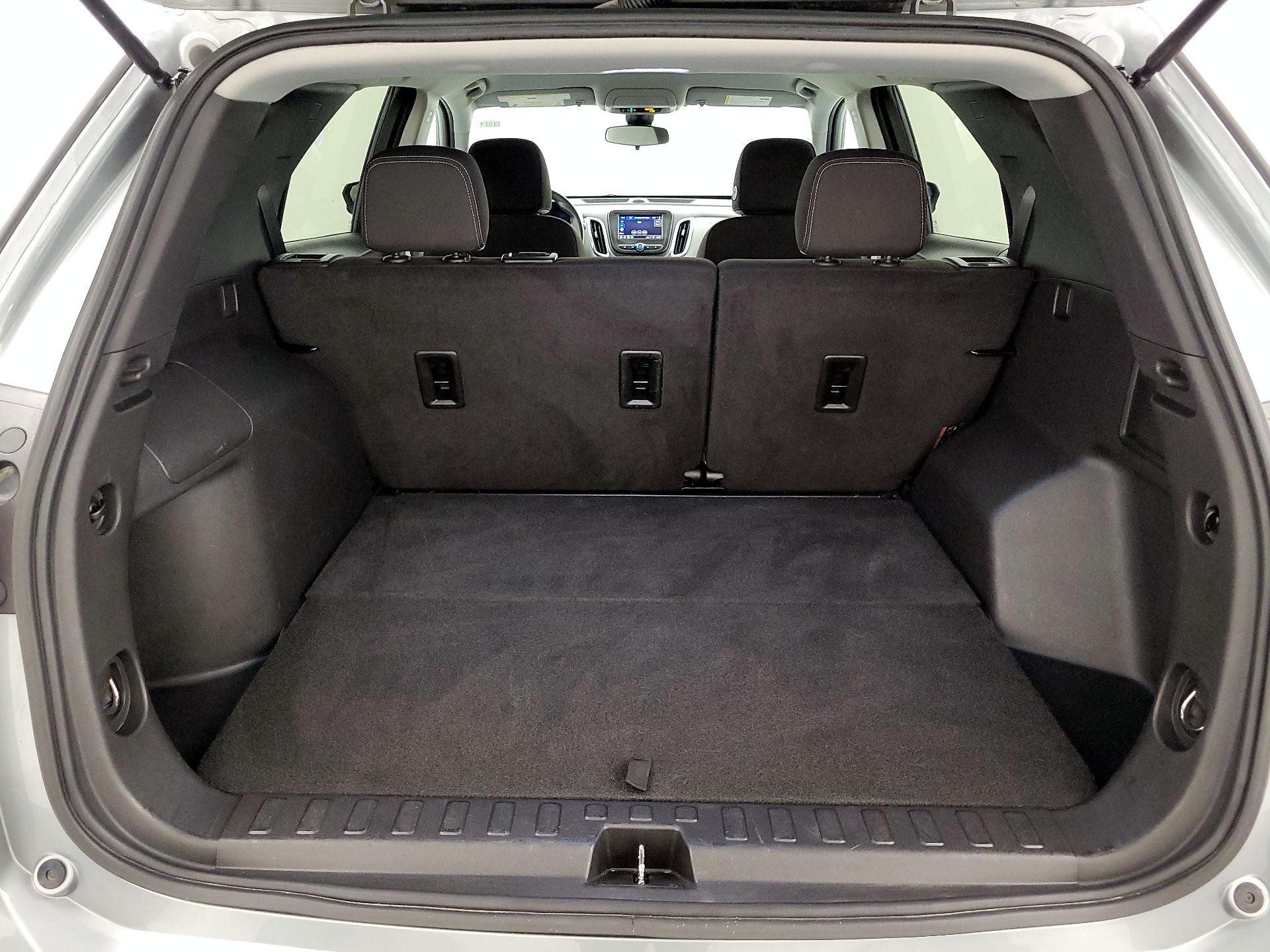 Thumbnail: 2023 Chevrolet Equinox - 20