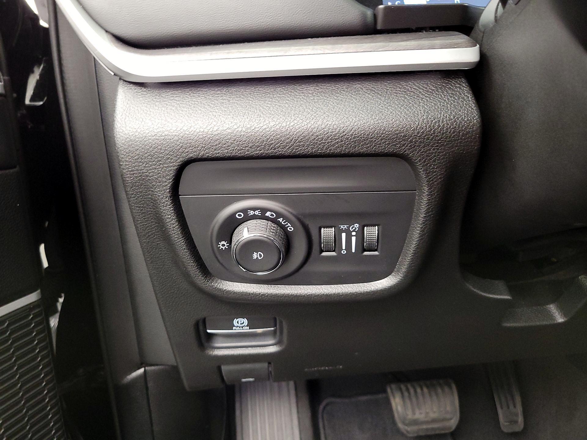 Thumbnail: 2021 Jeep Grand Cherokee L - 13