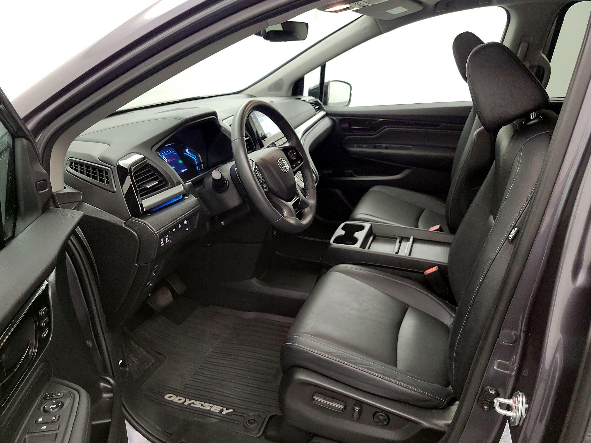 Thumbnail: 2022 Honda Odyssey - 11