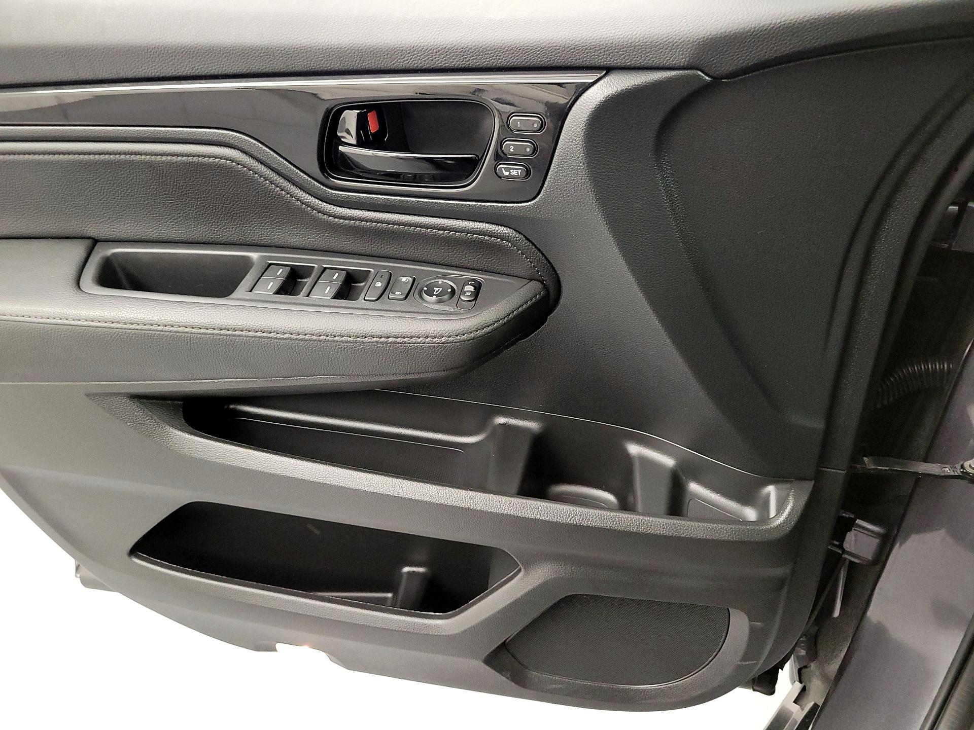 Thumbnail: 2022 Honda Odyssey - 12