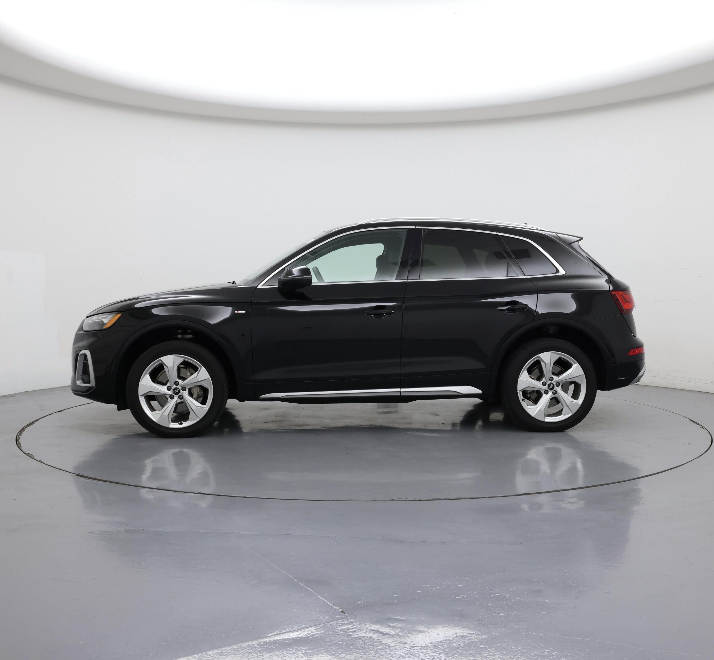 Thumbnail: 2022 Audi Q5 - 3