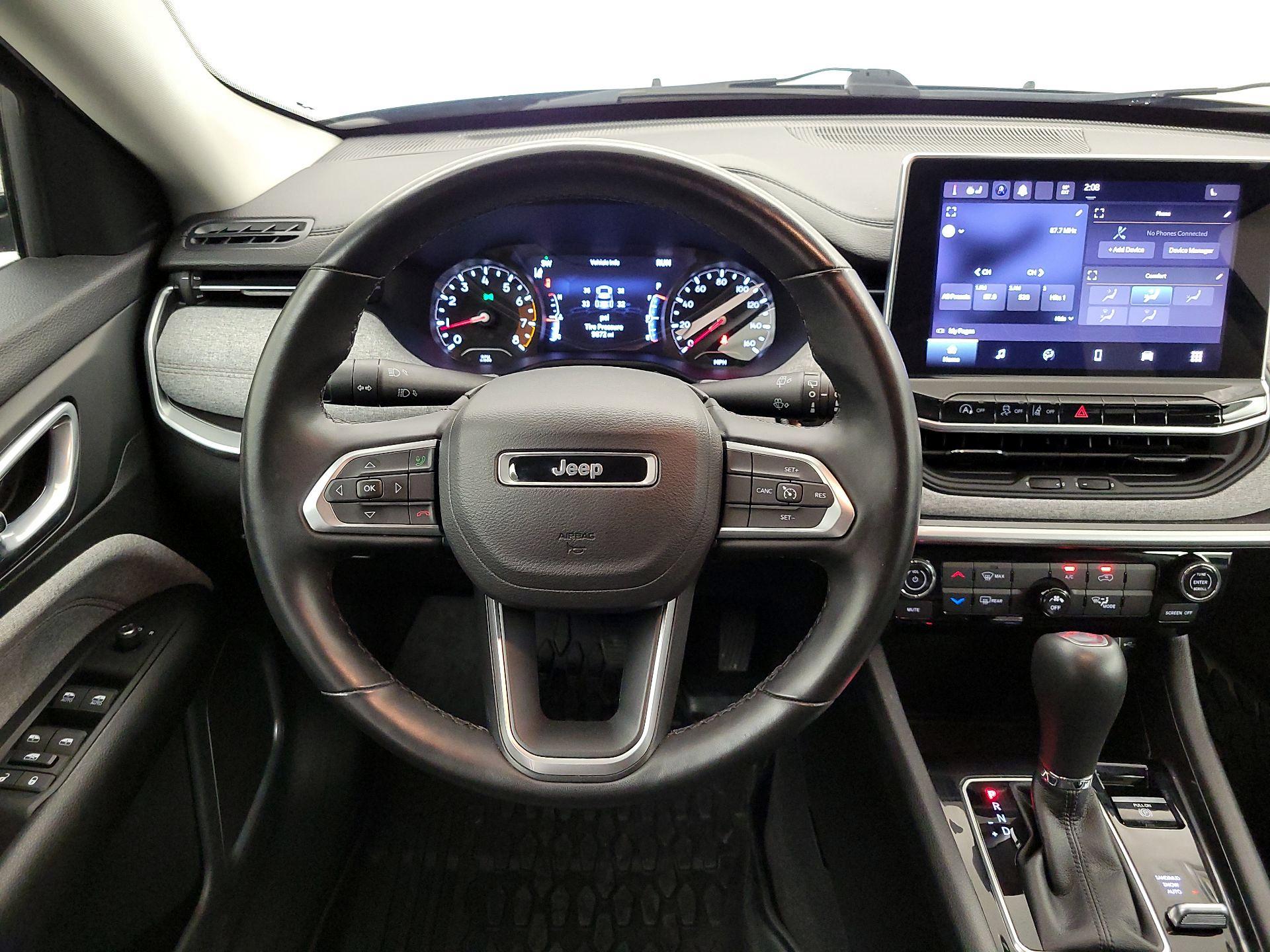 Thumbnail: 2022 Jeep Compass - 10