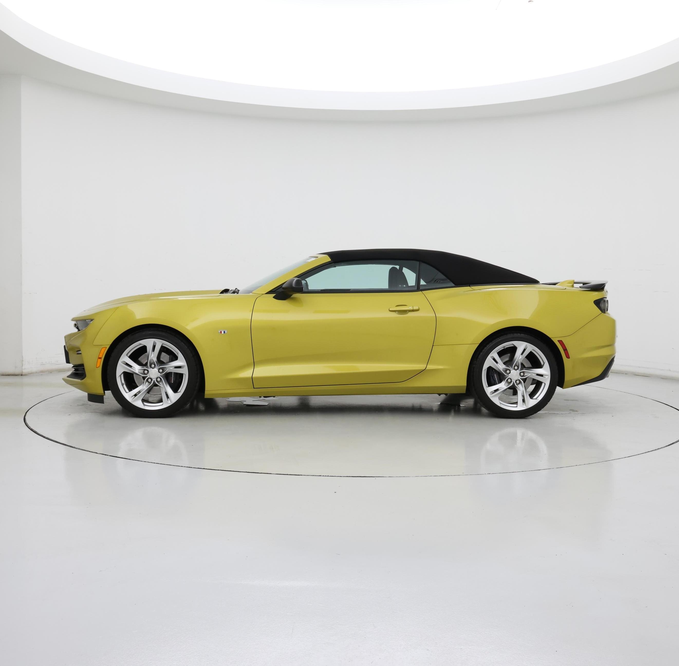 Thumbnail: 2024 Chevrolet Camaro - 3