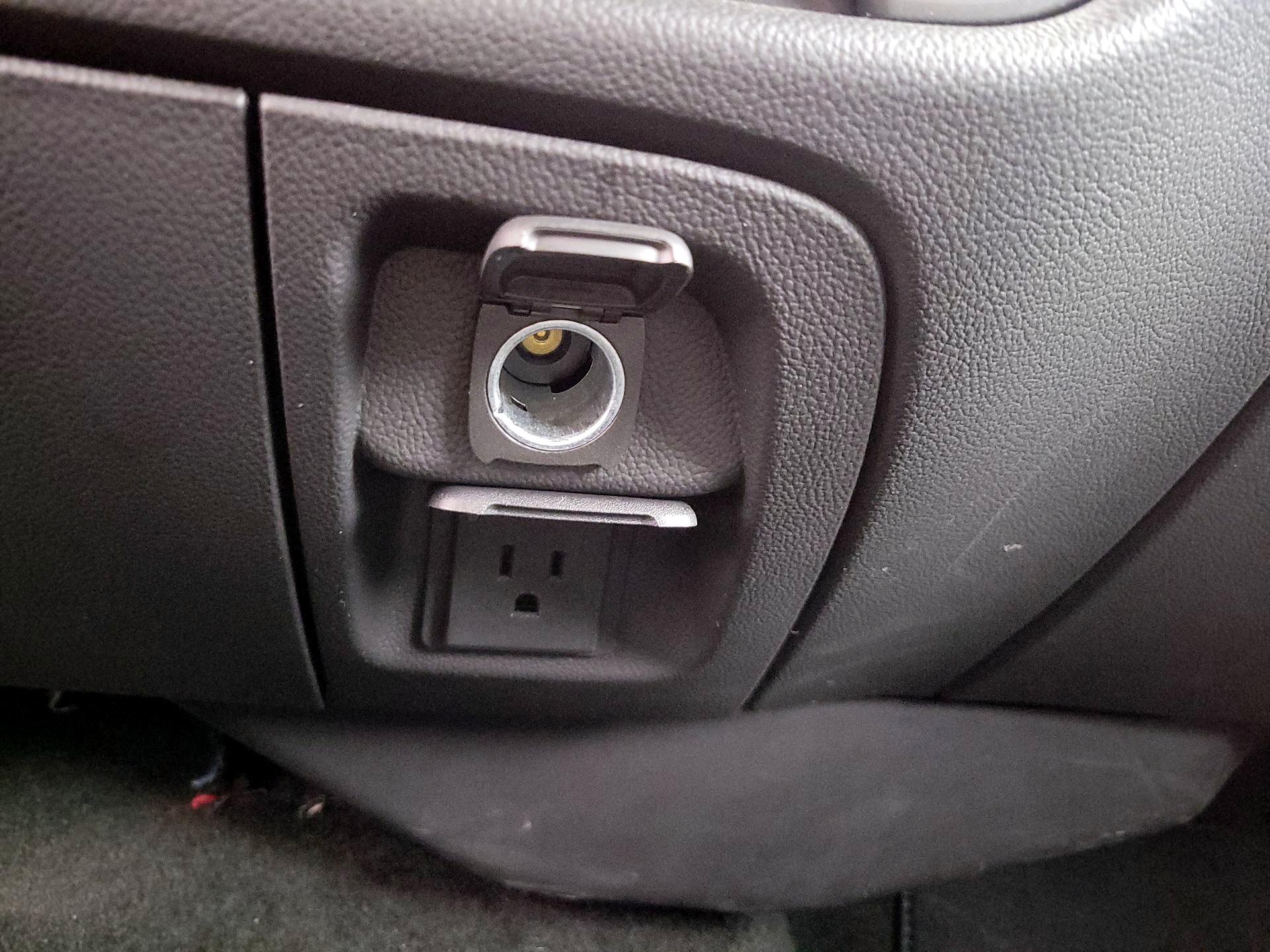 Thumbnail: 2014 Chevrolet Silverado 1500 - 19