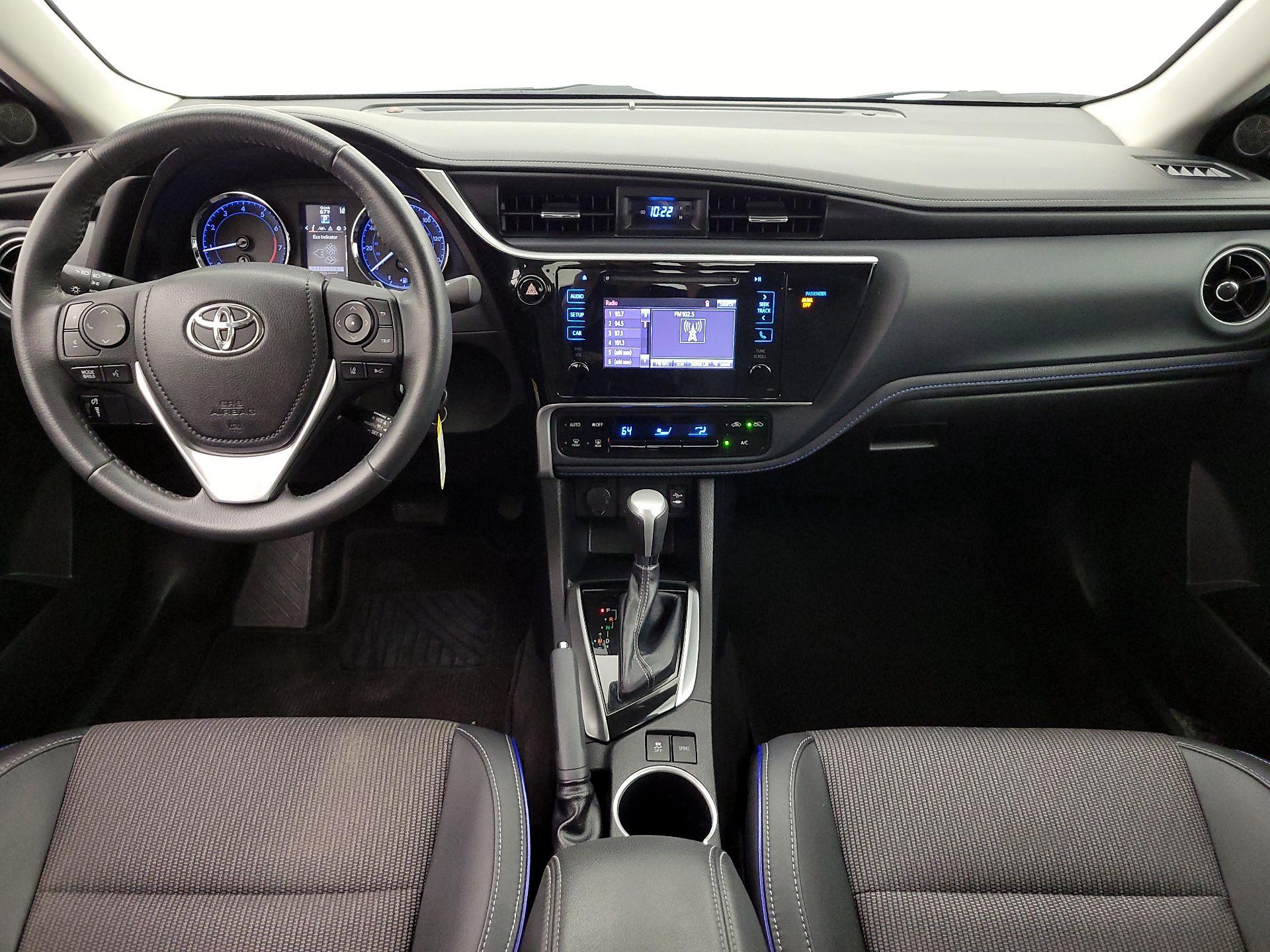Thumbnail: 2018 Toyota Corolla - 9