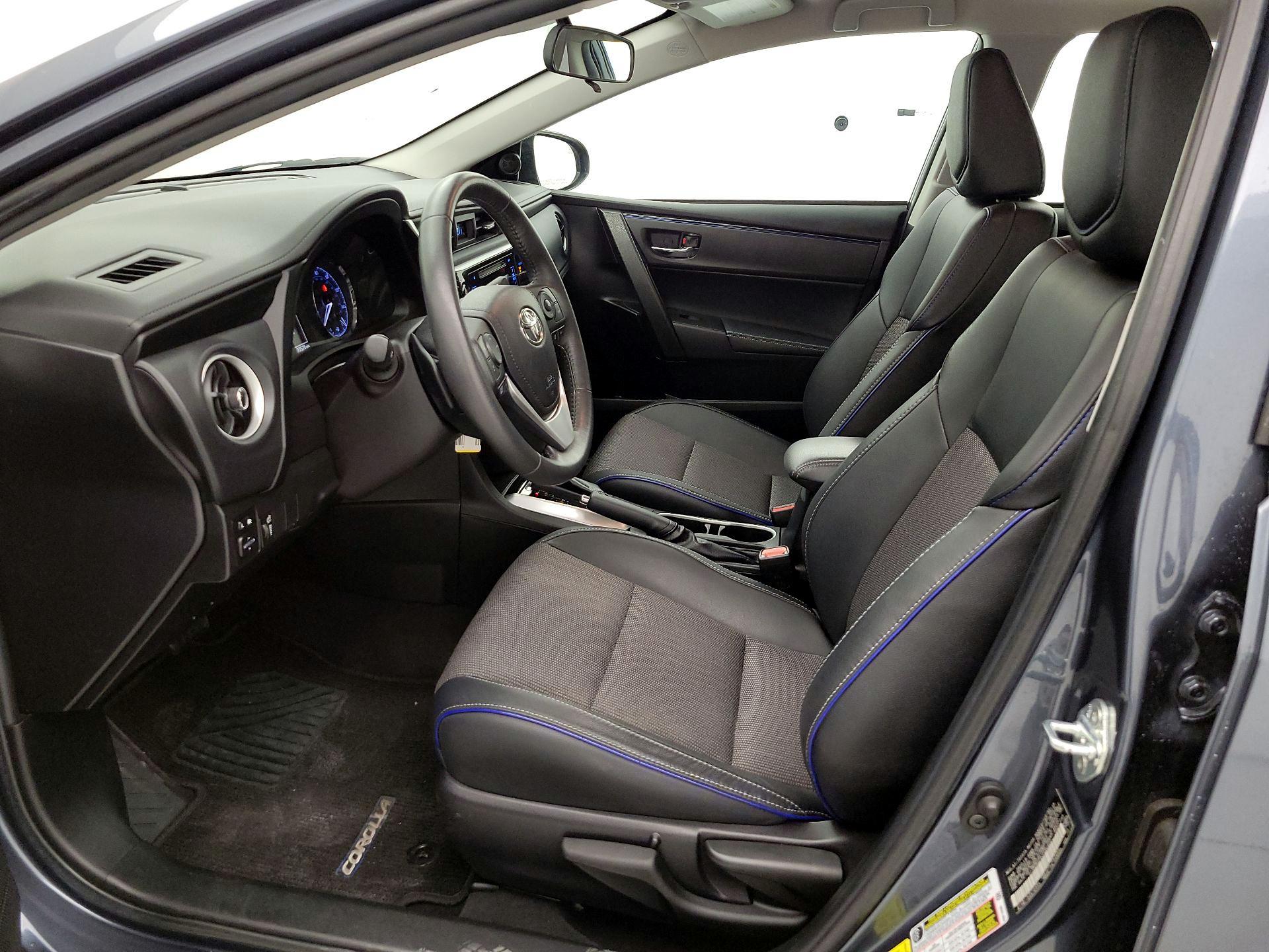 Thumbnail: 2018 Toyota Corolla - 11