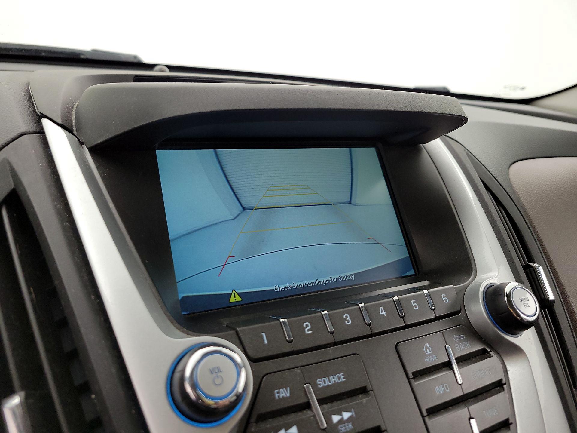 Thumbnail: 2015 Chevrolet Equinox - 14
