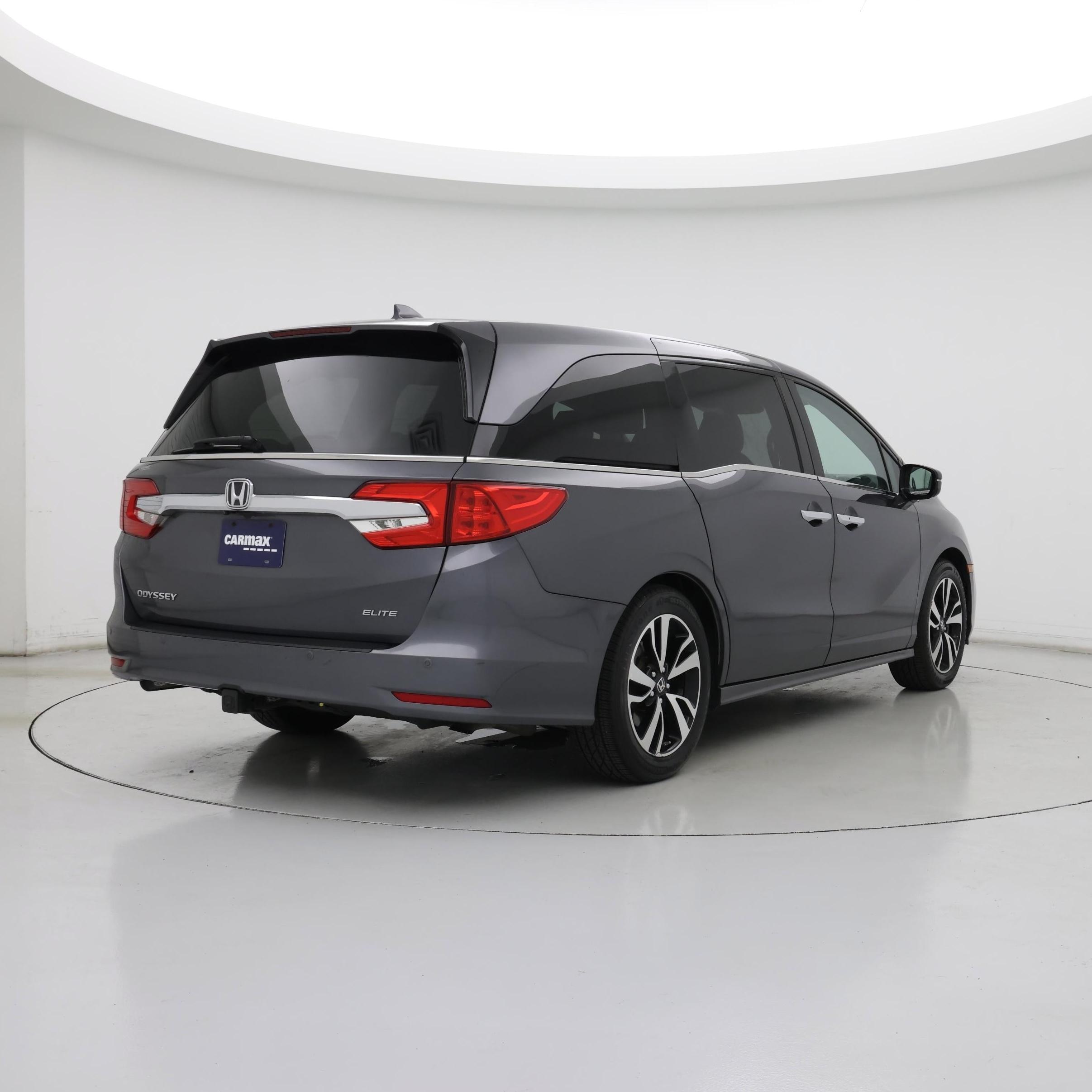 Thumbnail: 2018 Honda Odyssey - 8