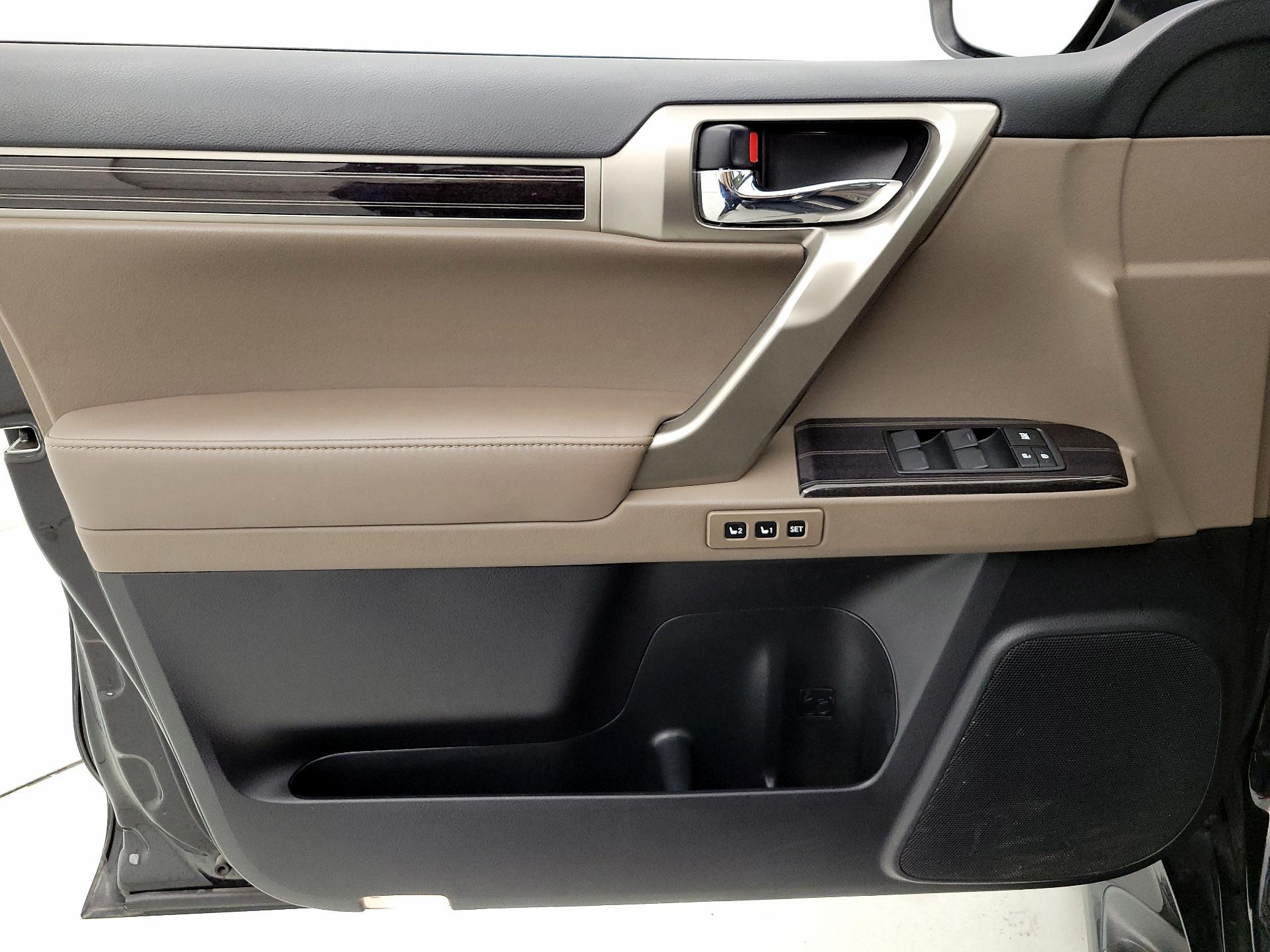 Thumbnail: 2021 Lexus GX - 12