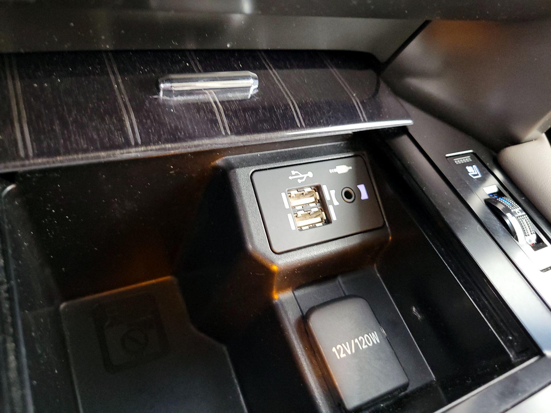 Thumbnail: 2021 Lexus GX - 19