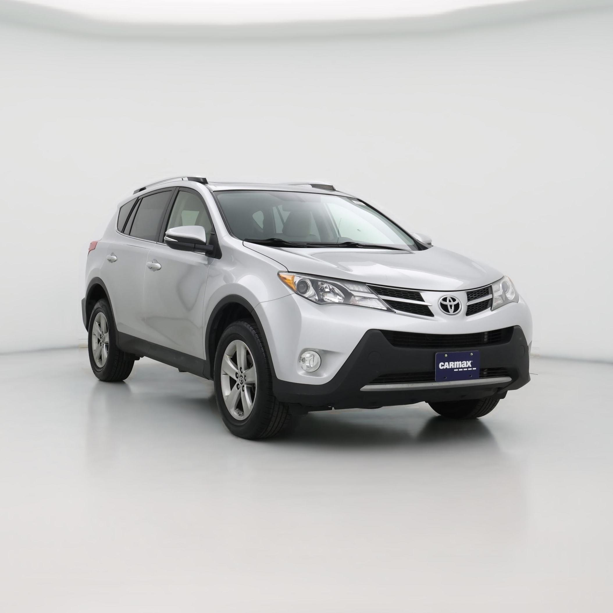 Thumbnail: 2015 Toyota RAV4 - 1