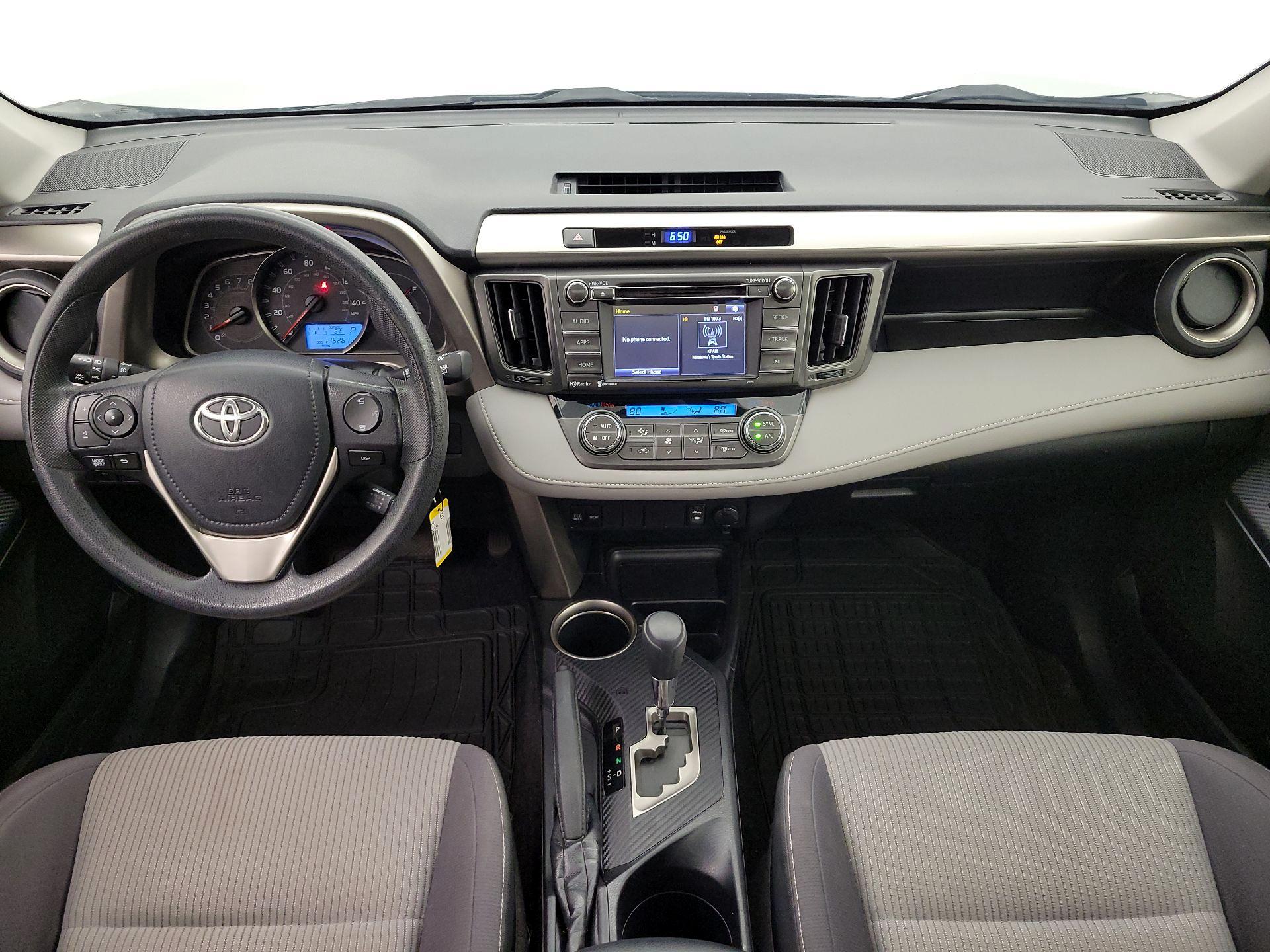 Thumbnail: 2015 Toyota RAV4 - 9