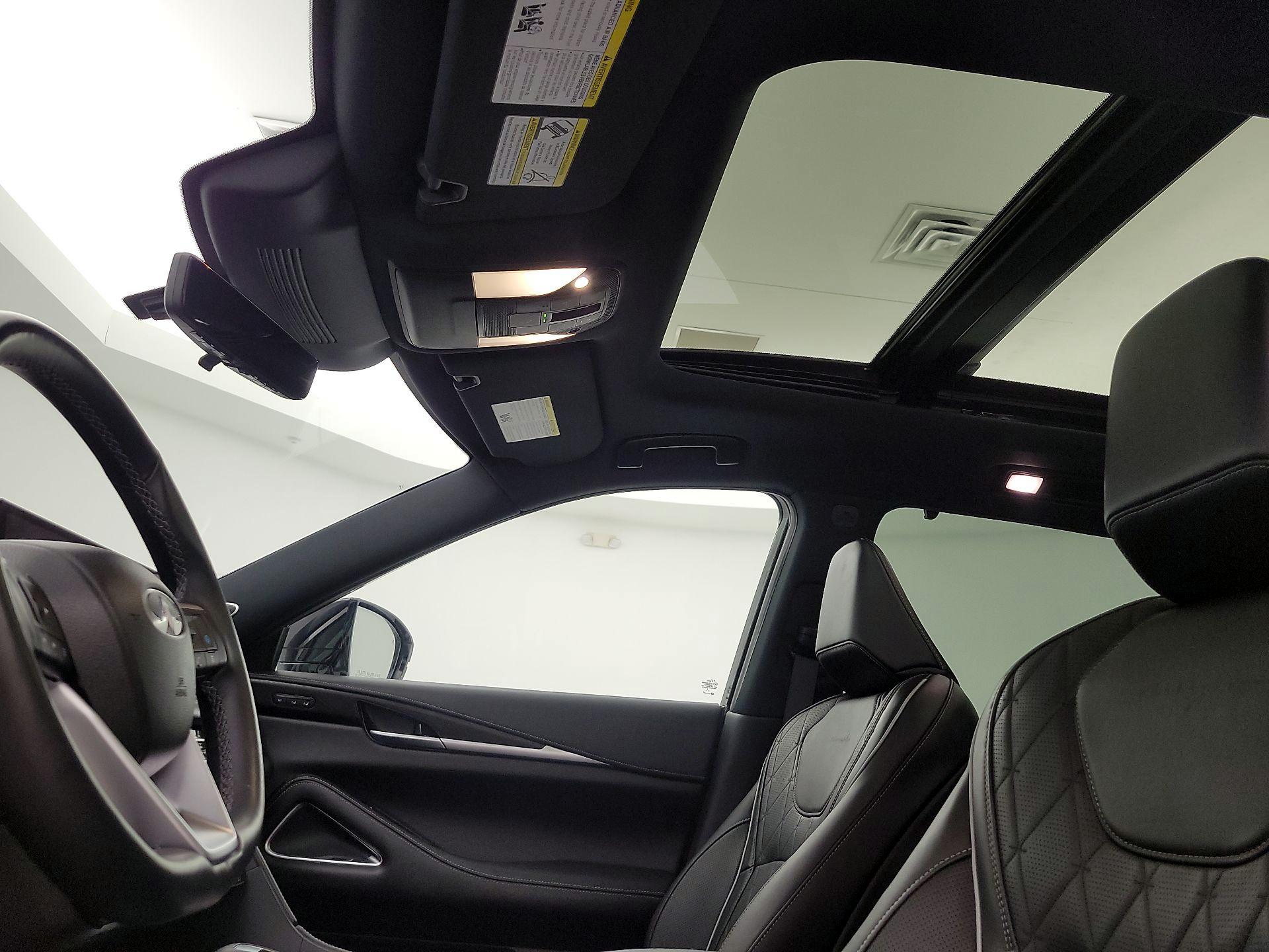 Thumbnail: 2023 INFINITI QX60 - 20
