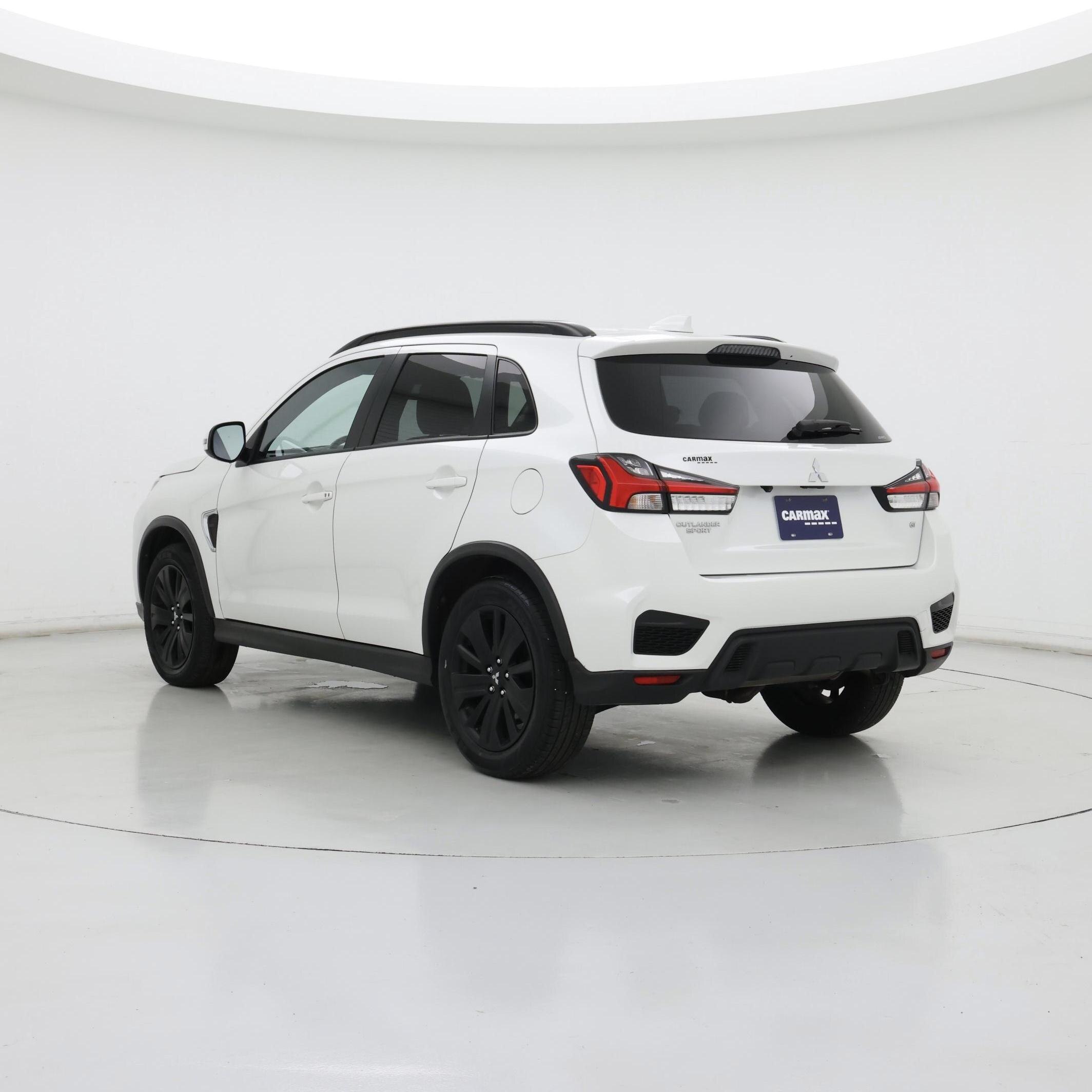 Thumbnail: 2021 Mitsubishi Outlander Sport - 2