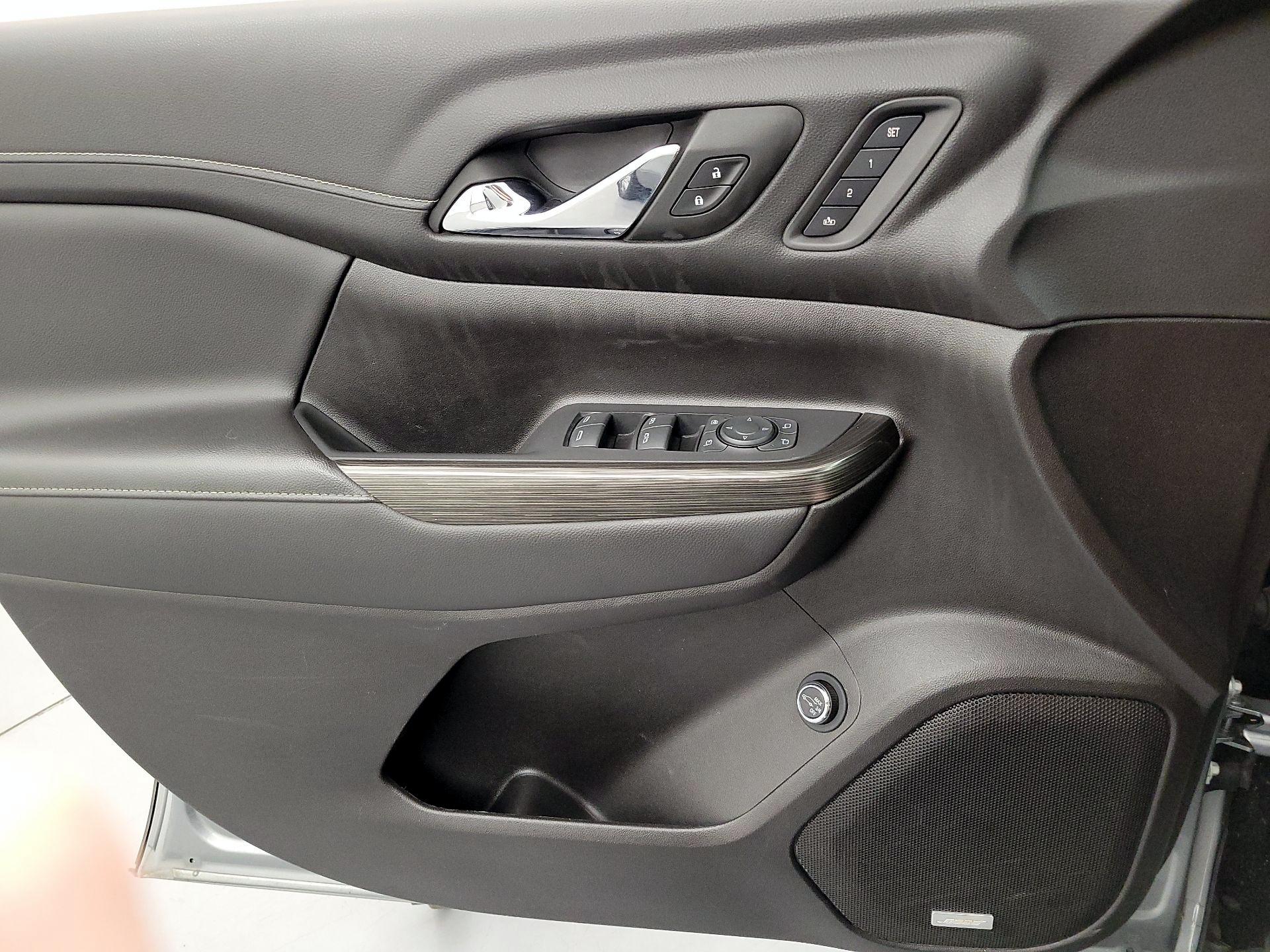 Thumbnail: 2023 GMC Acadia - 12