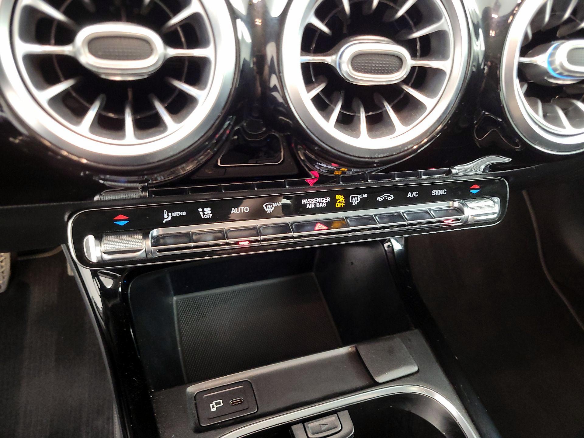 Thumbnail: 2021 Mercedes-Benz A-Class - 16