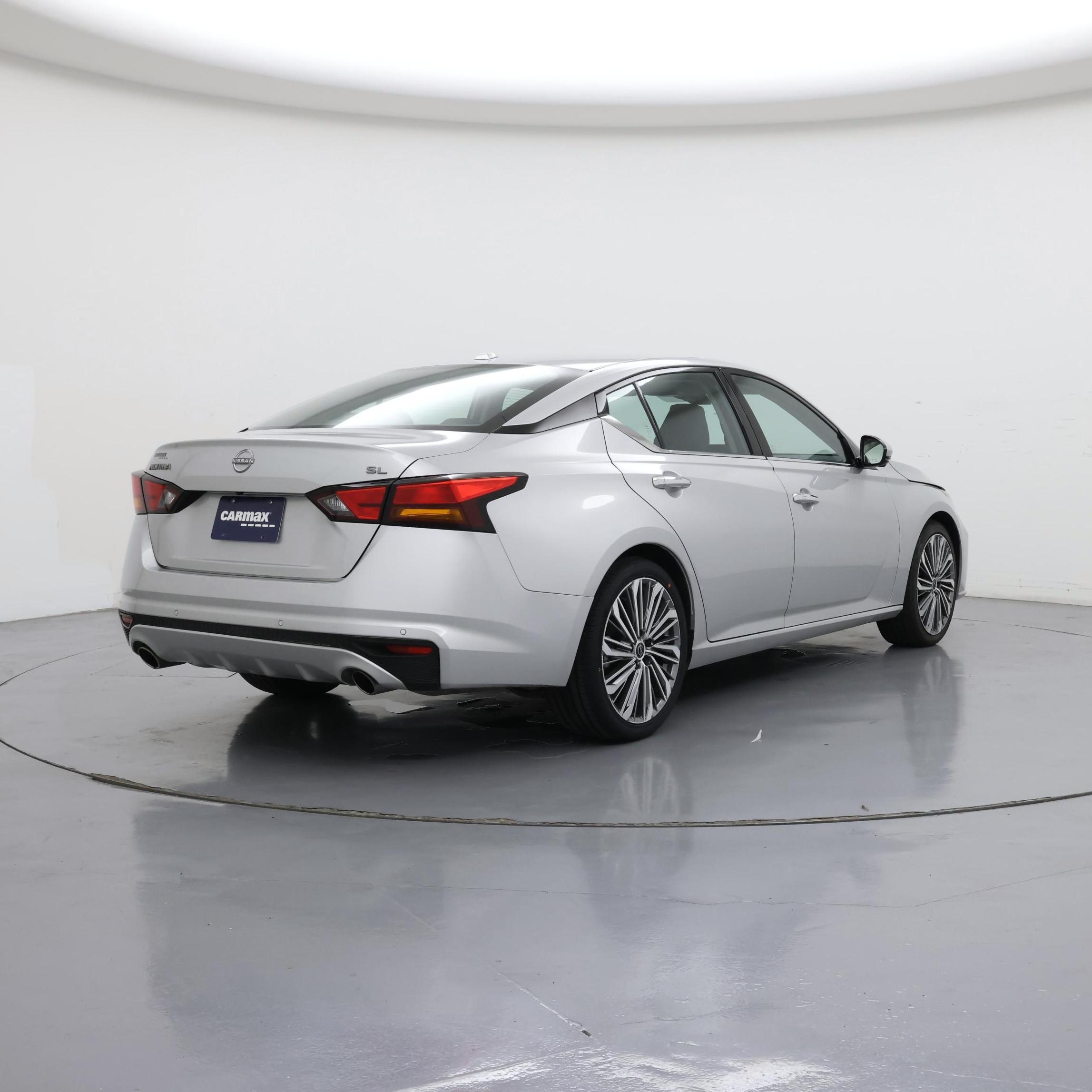 Thumbnail: 2023 Nissan Altima - 8