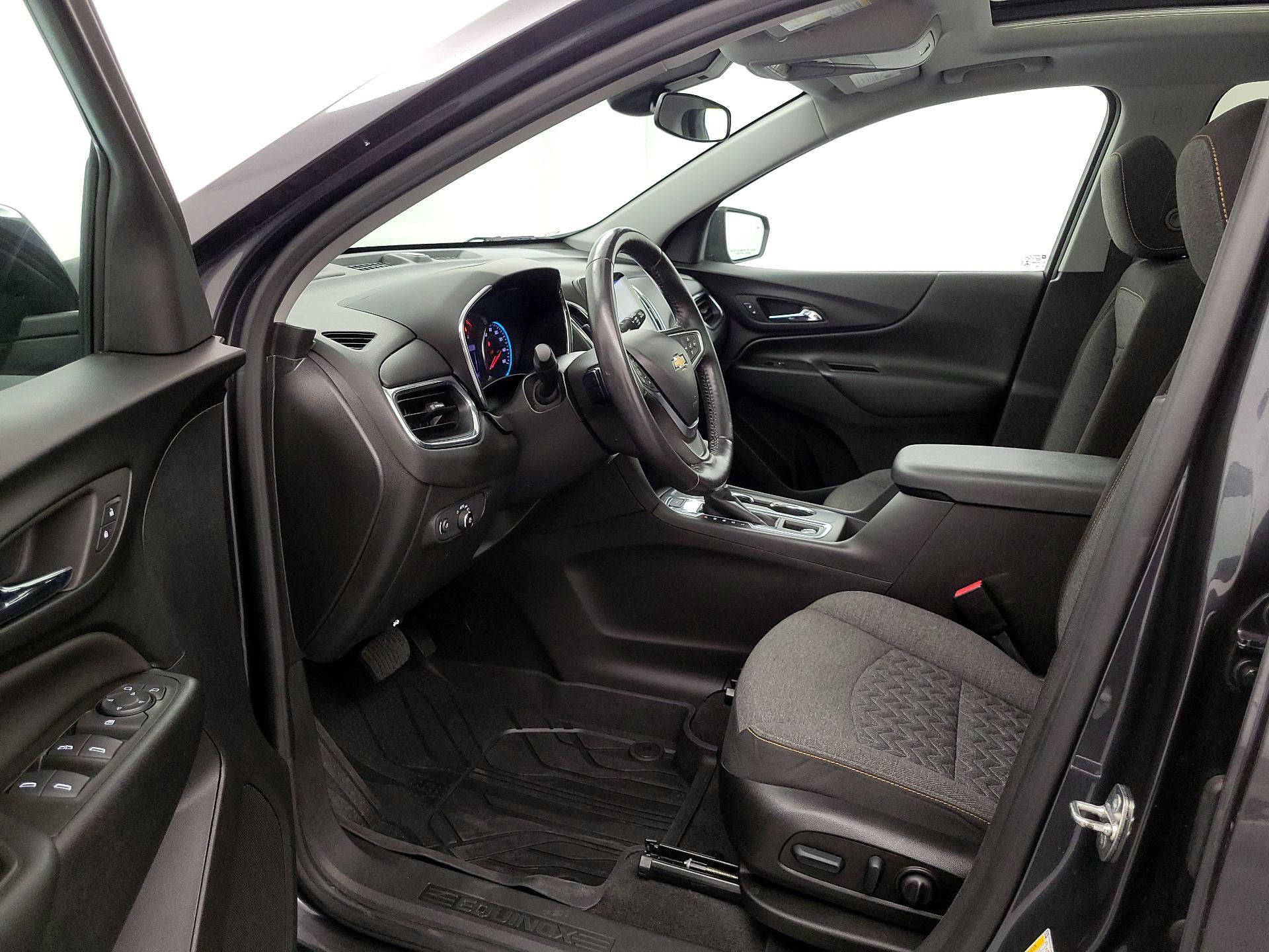 Thumbnail: 2022 Chevrolet Equinox - 11