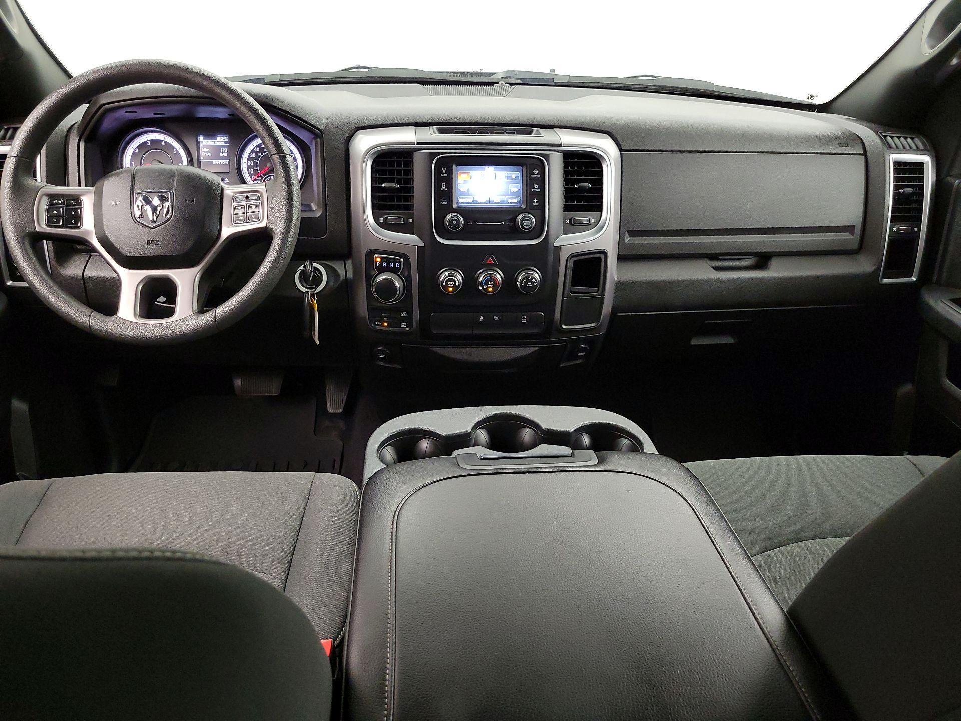 Thumbnail: 2022 RAM 1500 Classic - 9