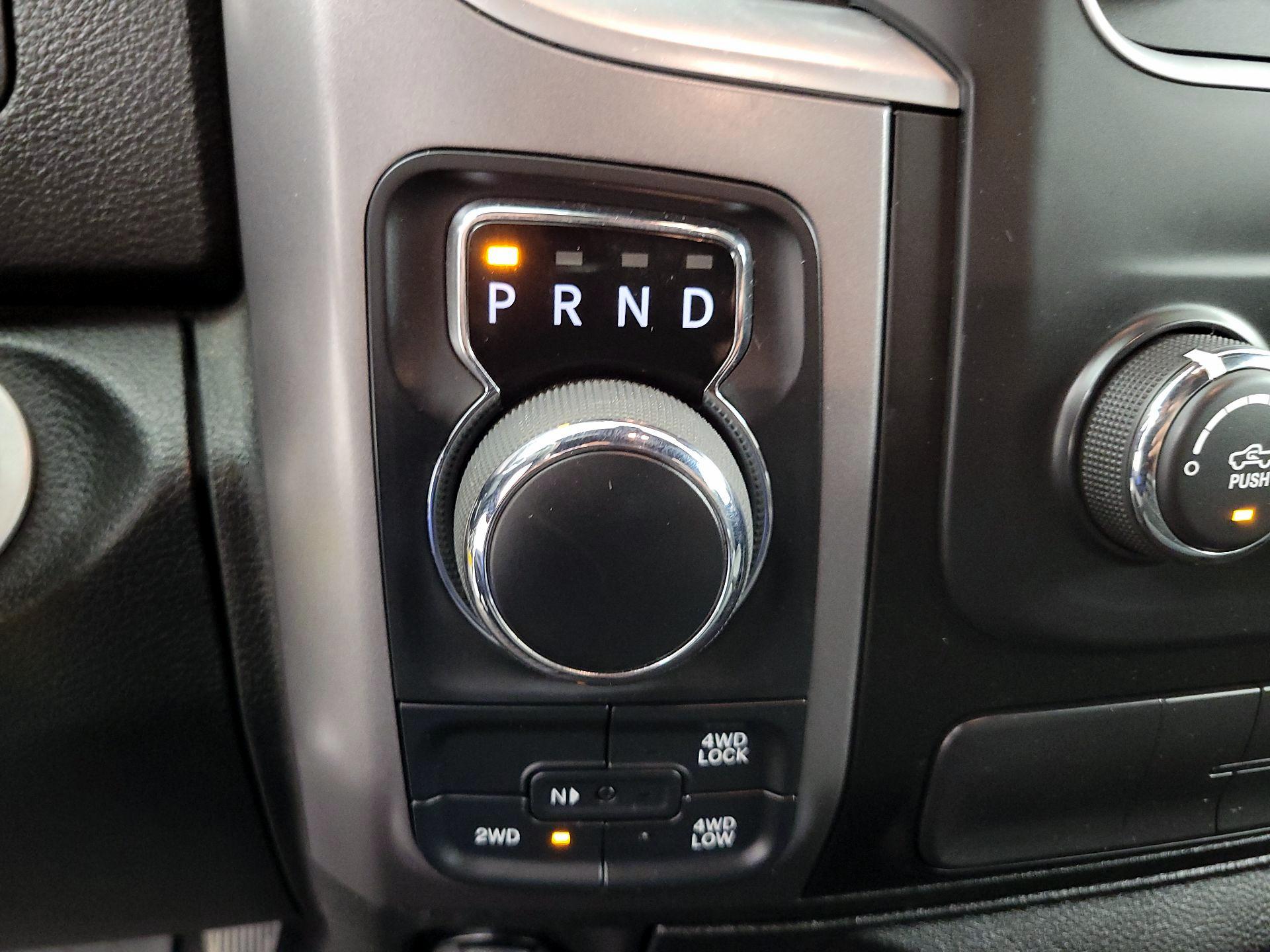 Thumbnail: 2022 RAM 1500 Classic - 17