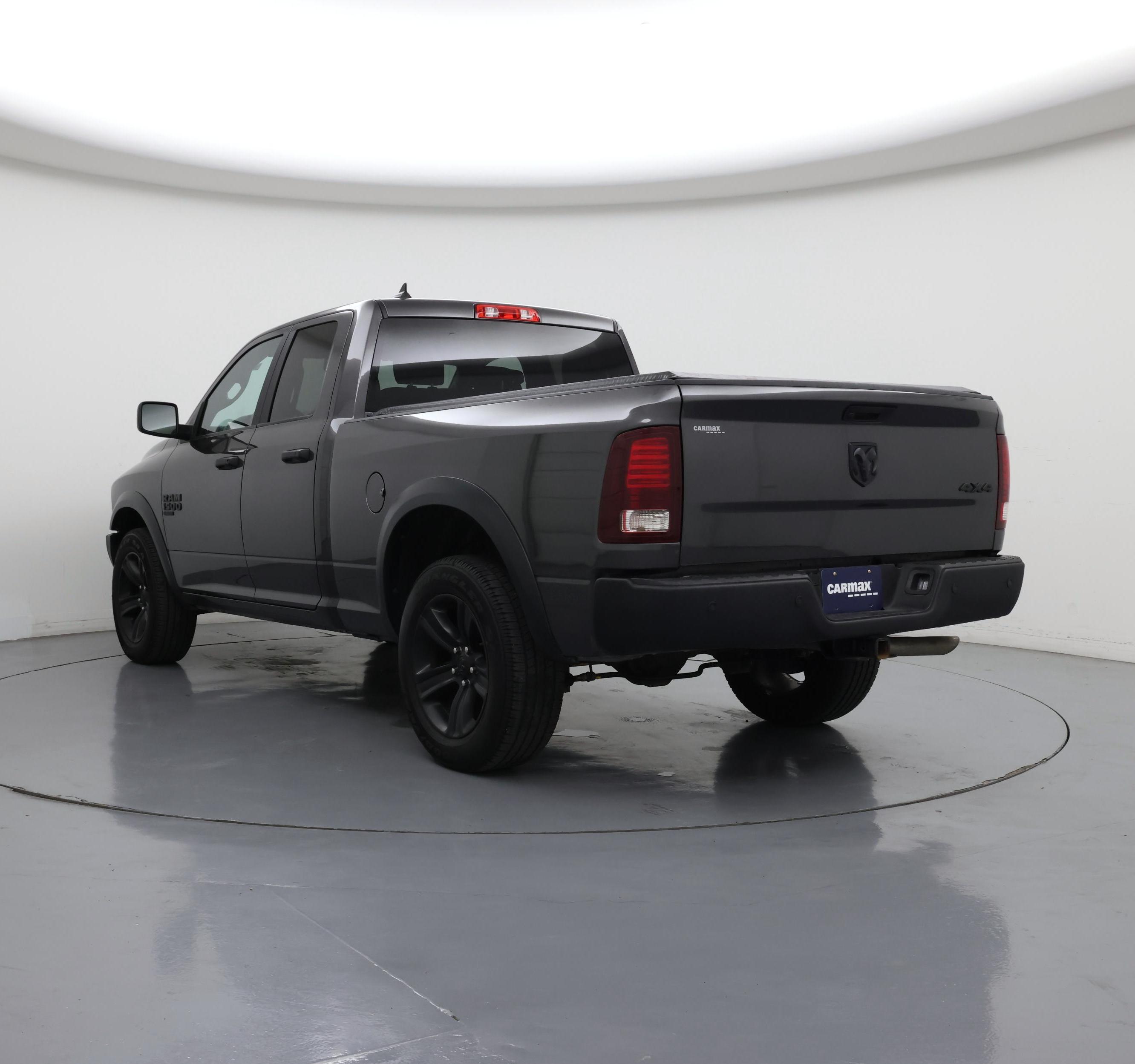 Thumbnail: 2022 RAM 1500 Classic - 2