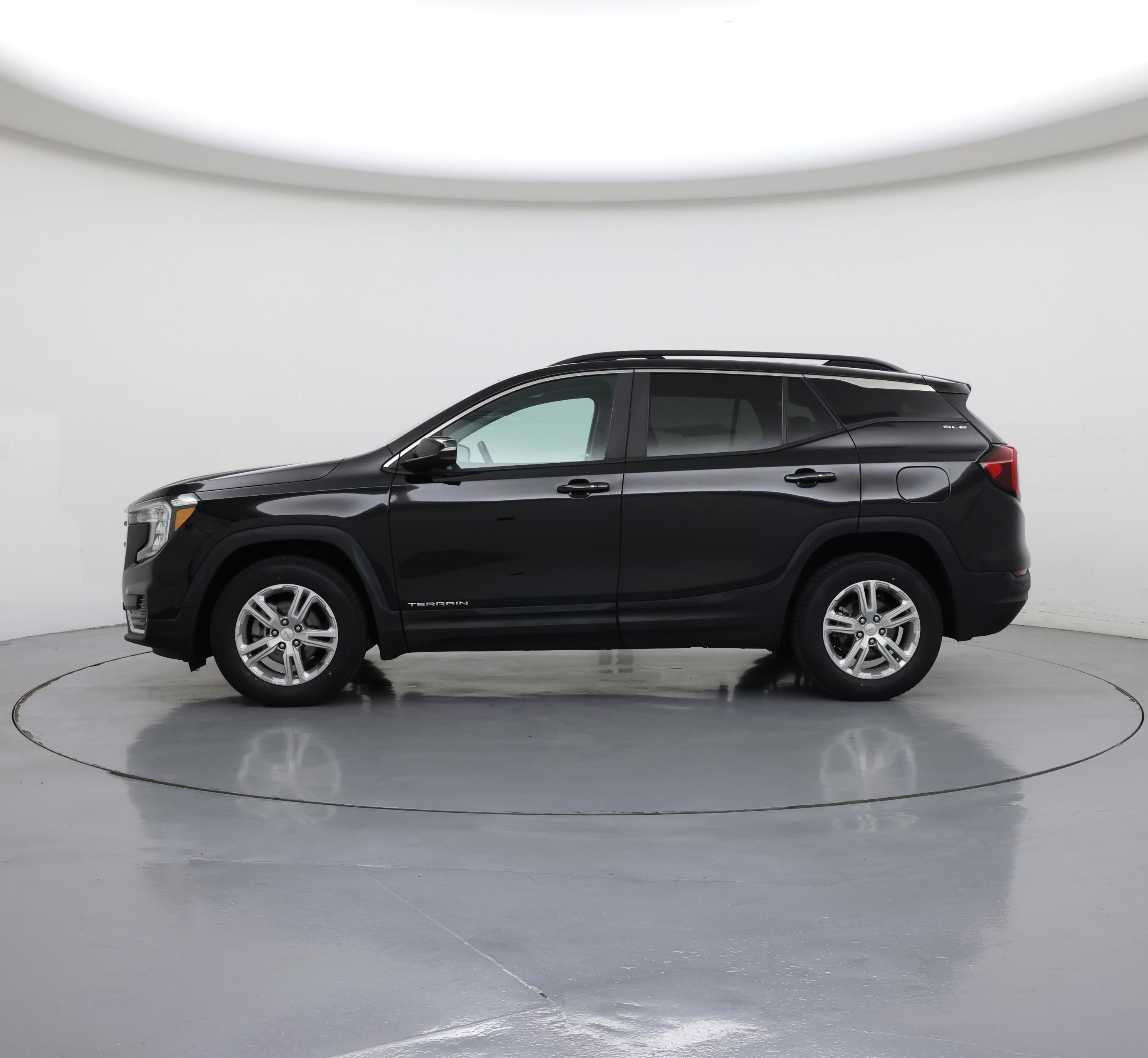 Thumbnail: 2022 GMC Terrain - 3