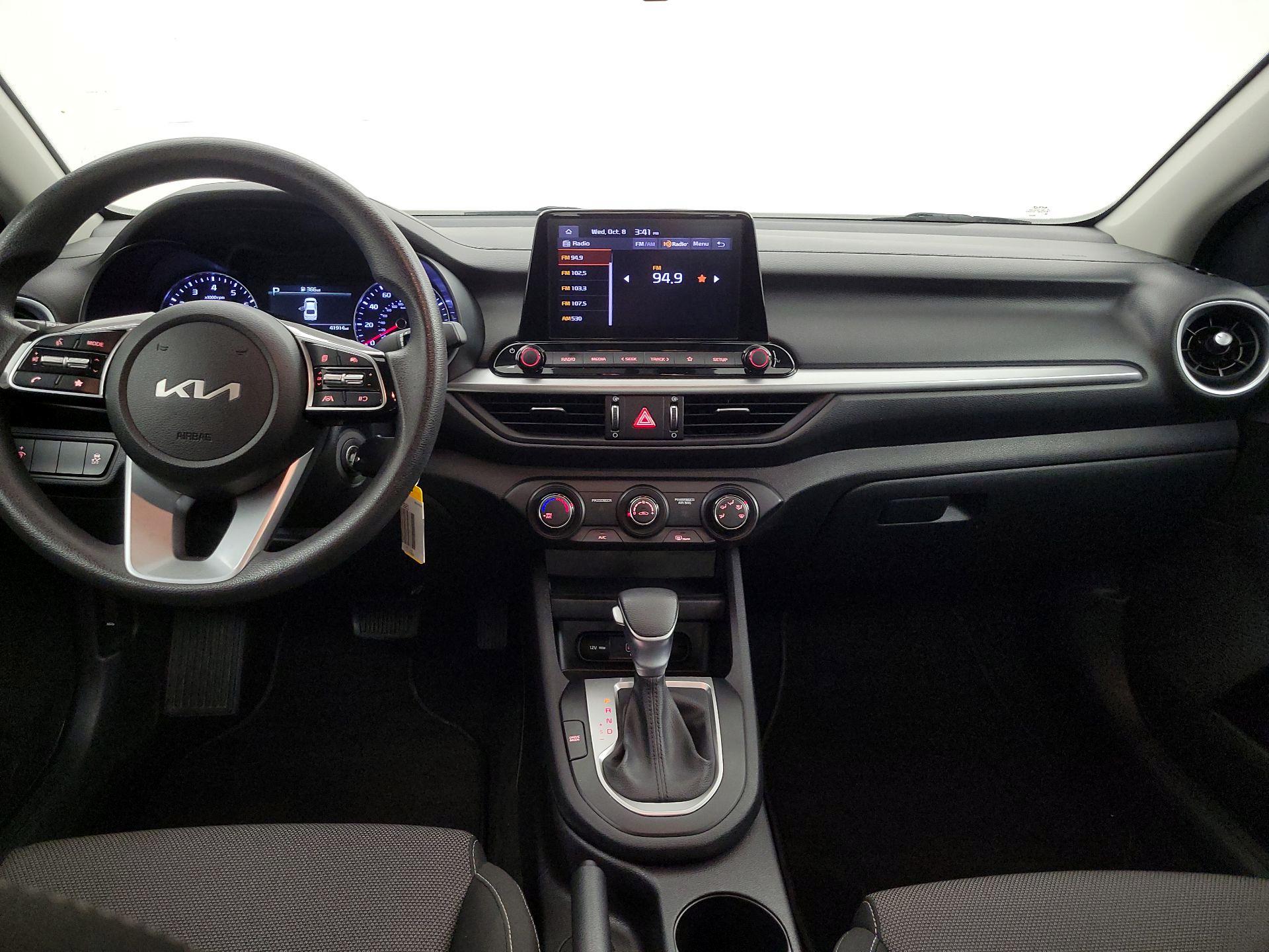 Thumbnail: 2024 Kia Forte - 9