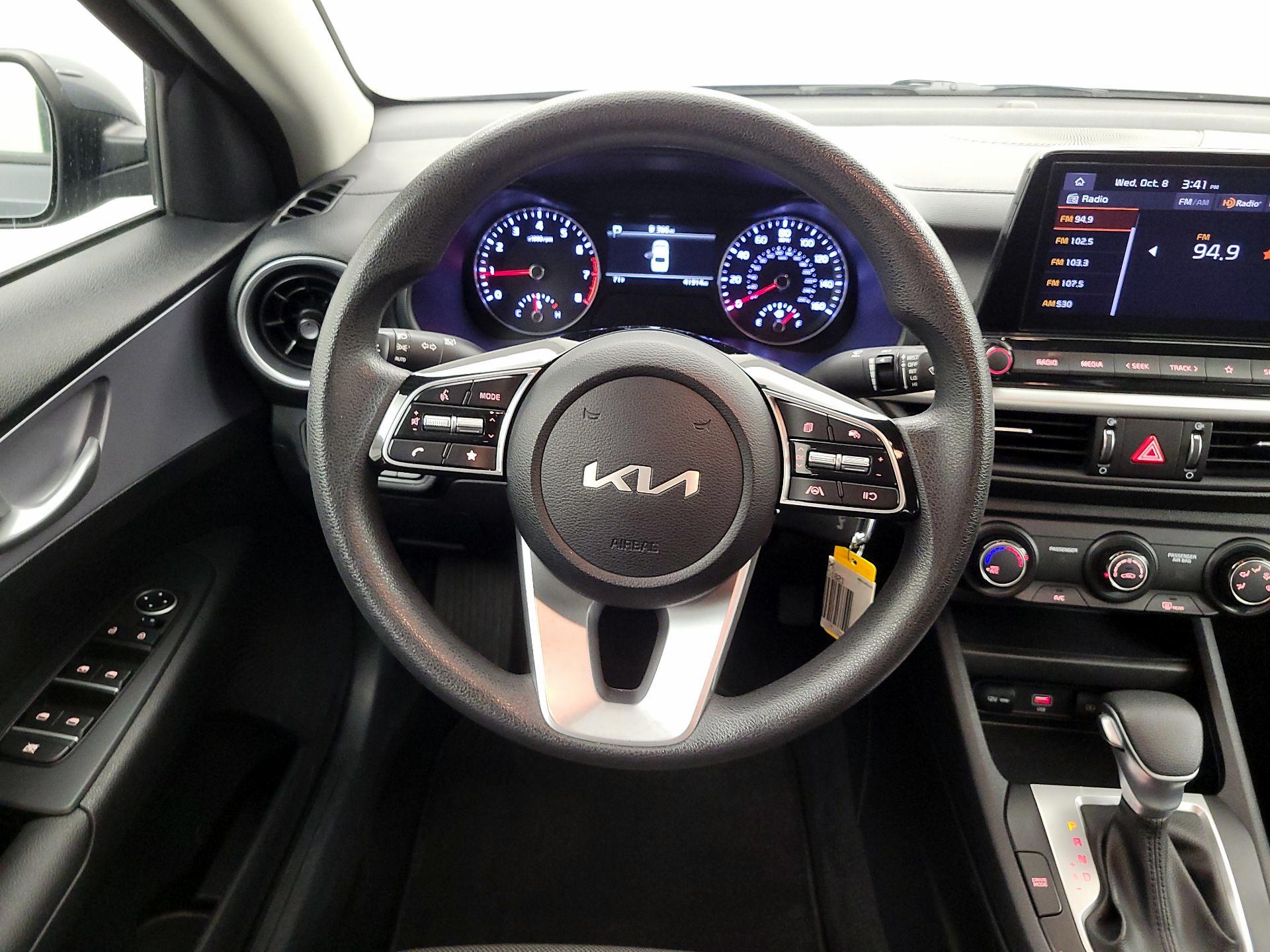 Thumbnail: 2024 Kia Forte - 10