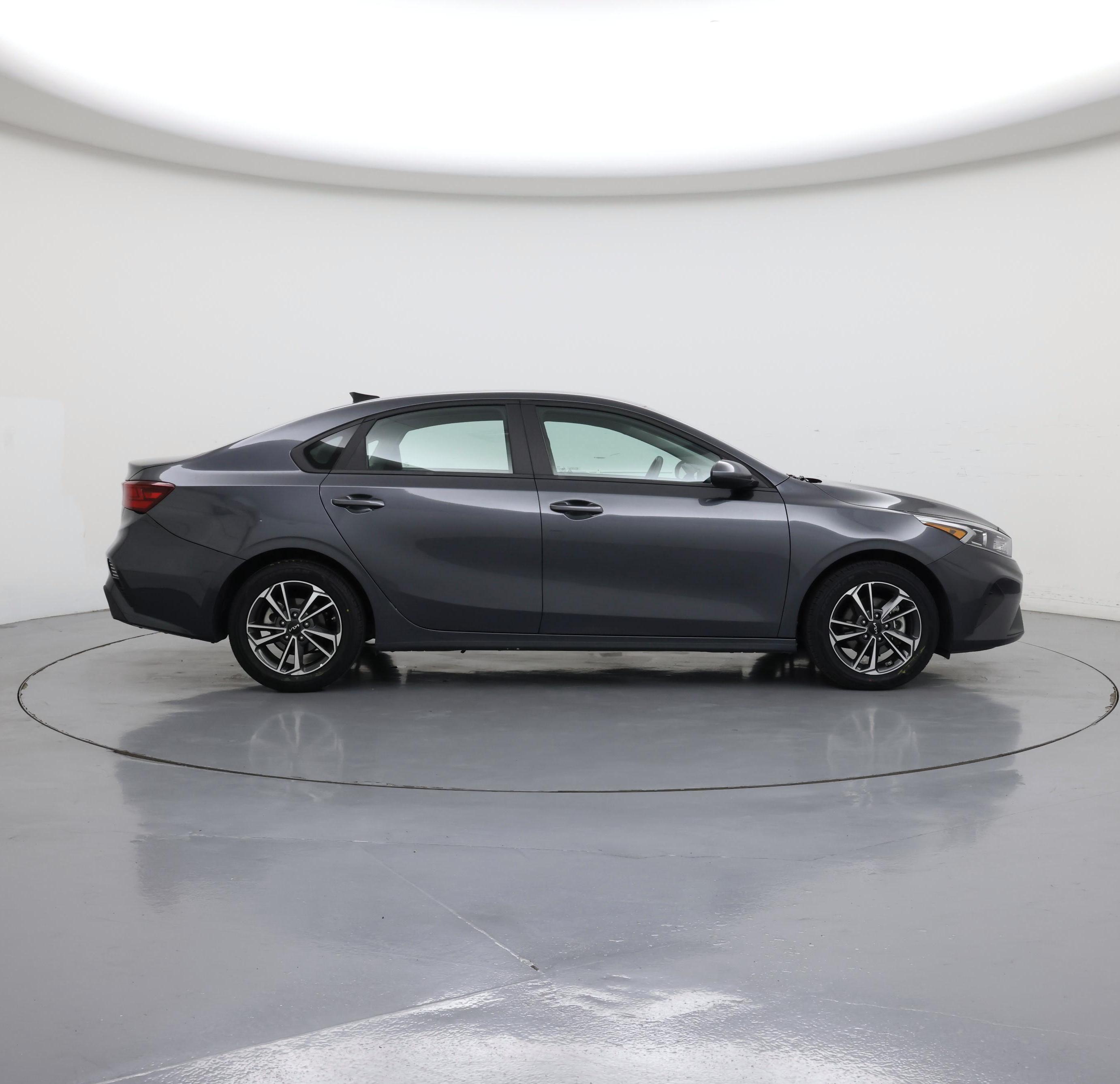 Thumbnail: 2024 Kia Forte - 7