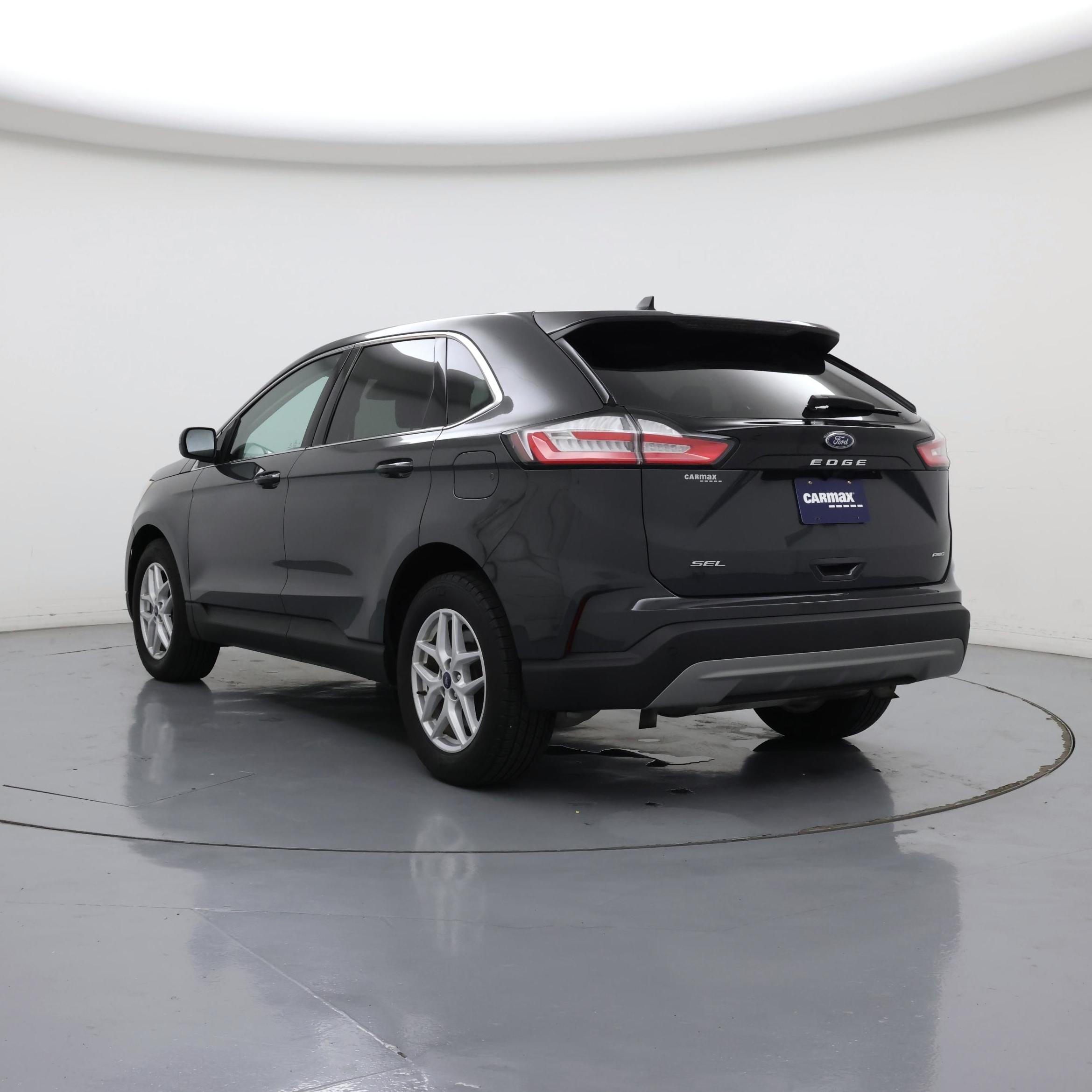 Thumbnail: 2021 Ford Edge - 2