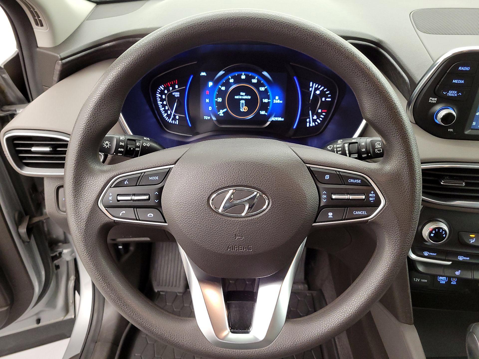 Thumbnail: 2020 Hyundai Santa Fe - 10