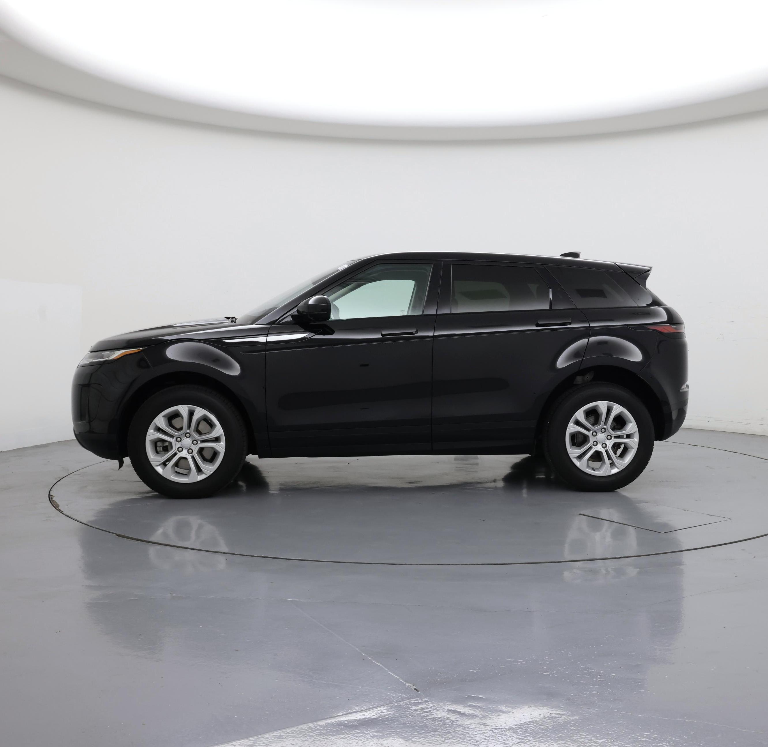 Thumbnail: 2020 Land Rover Range Rover Evoque - 3