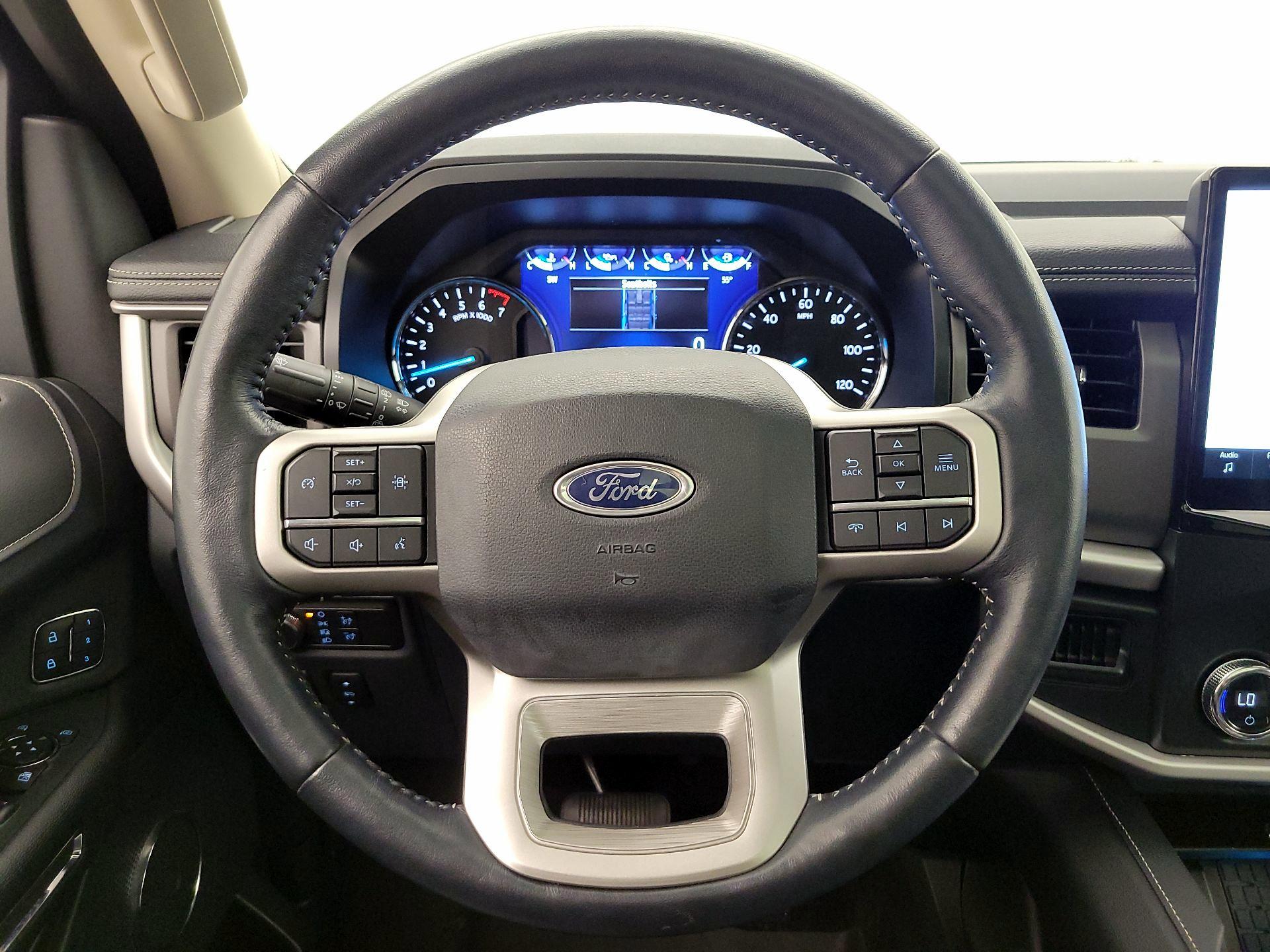 Thumbnail: 2022 Ford Expedition - 10