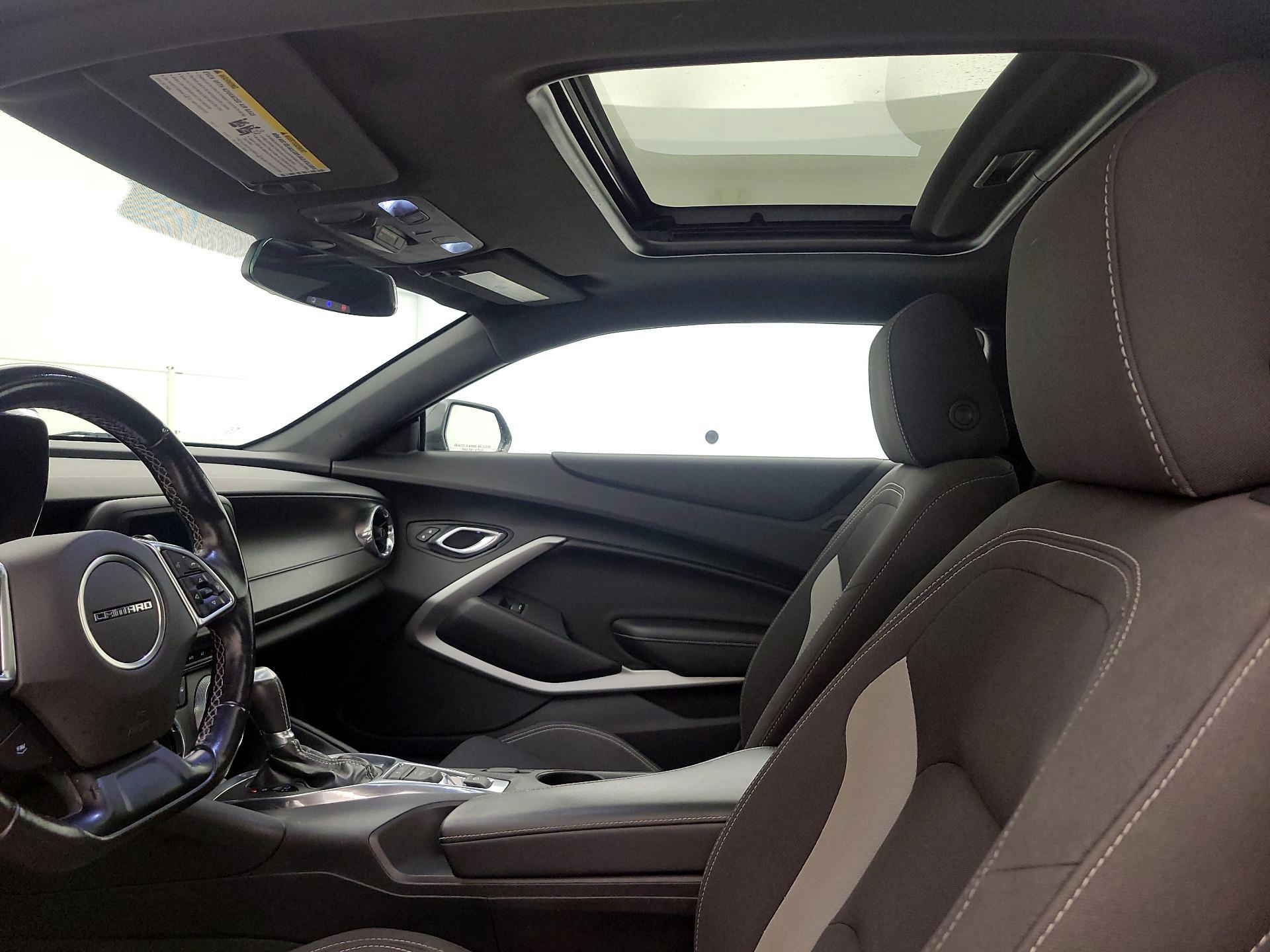 Thumbnail: 2018 Chevrolet Camaro - 18