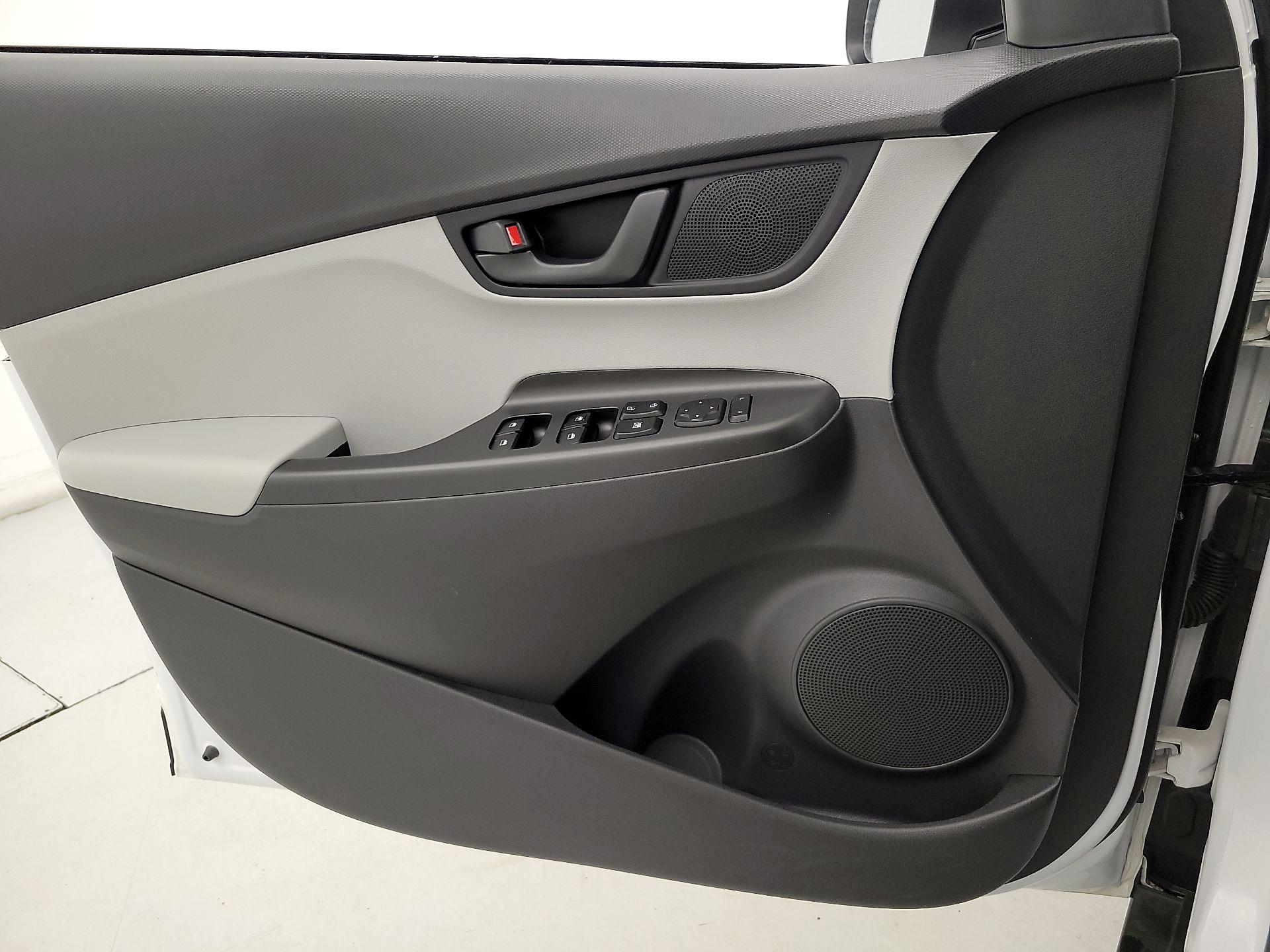 Thumbnail: 2023 Hyundai Kona - 12